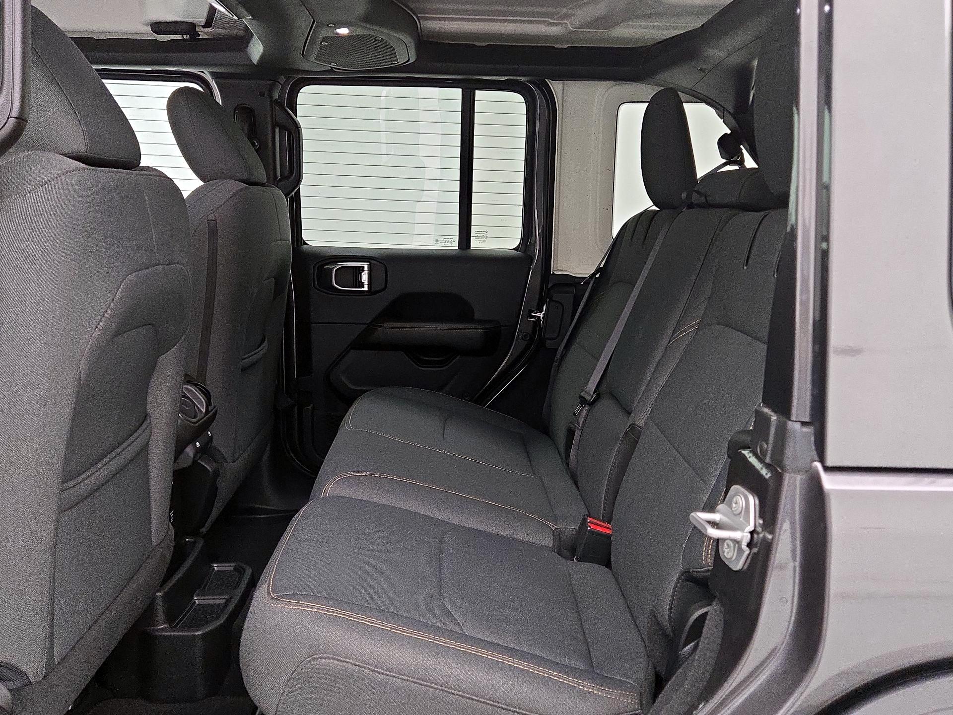 Thumbnail: 2025 Jeep Wrangler - 19