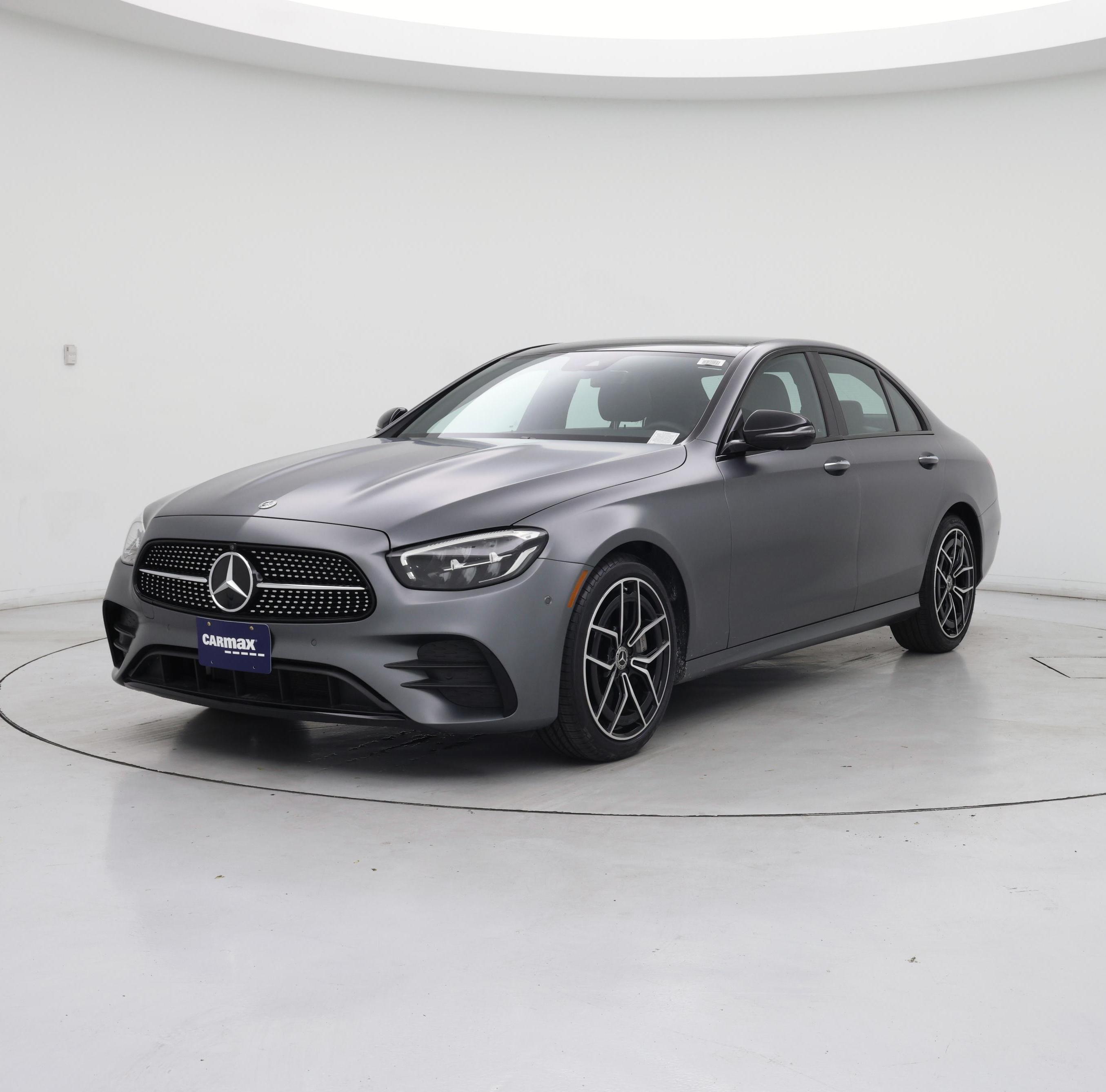 Thumbnail: 2023 Mercedes-Benz E-Class - 4