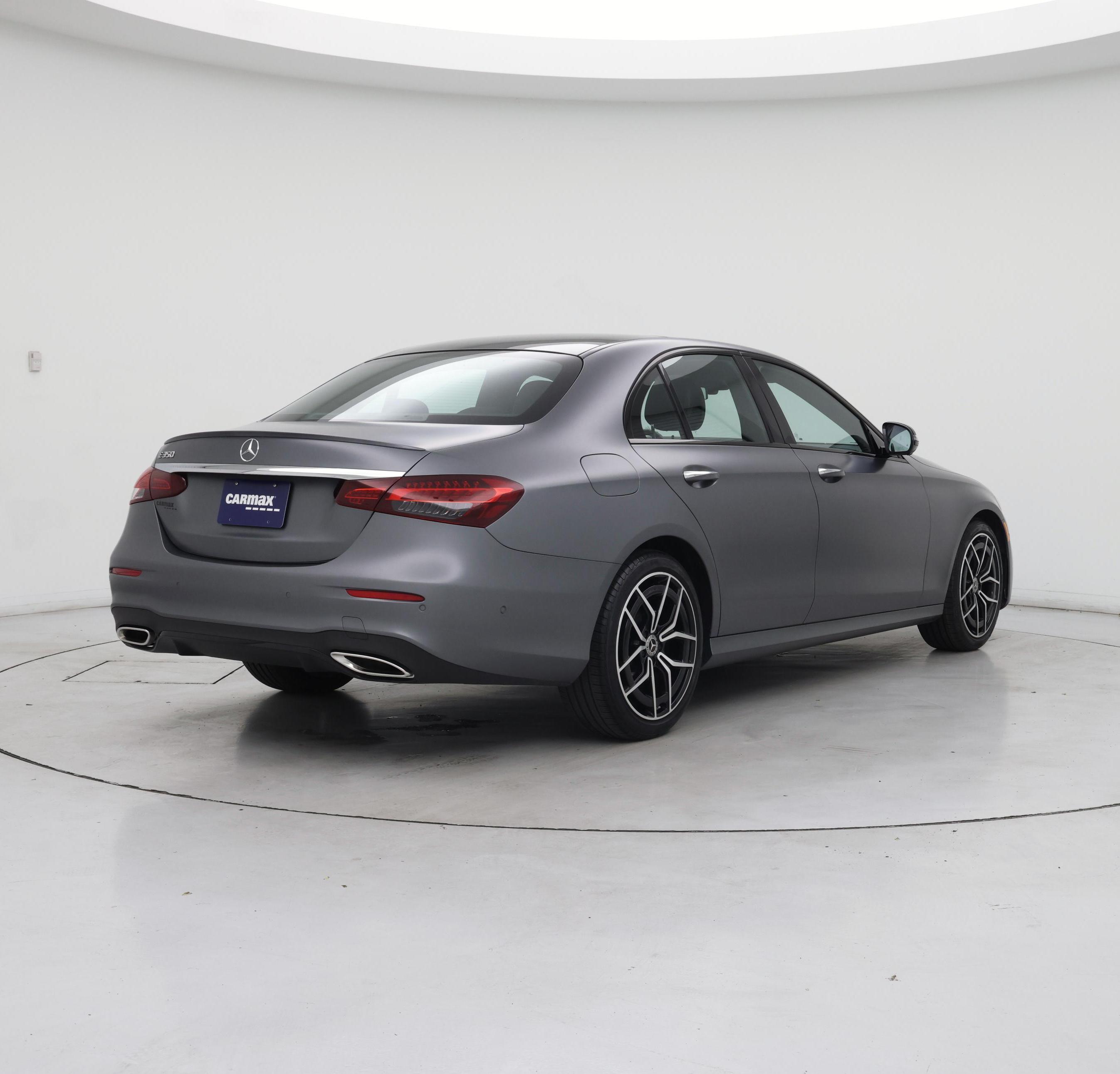 Thumbnail: 2023 Mercedes-Benz E-Class - 8