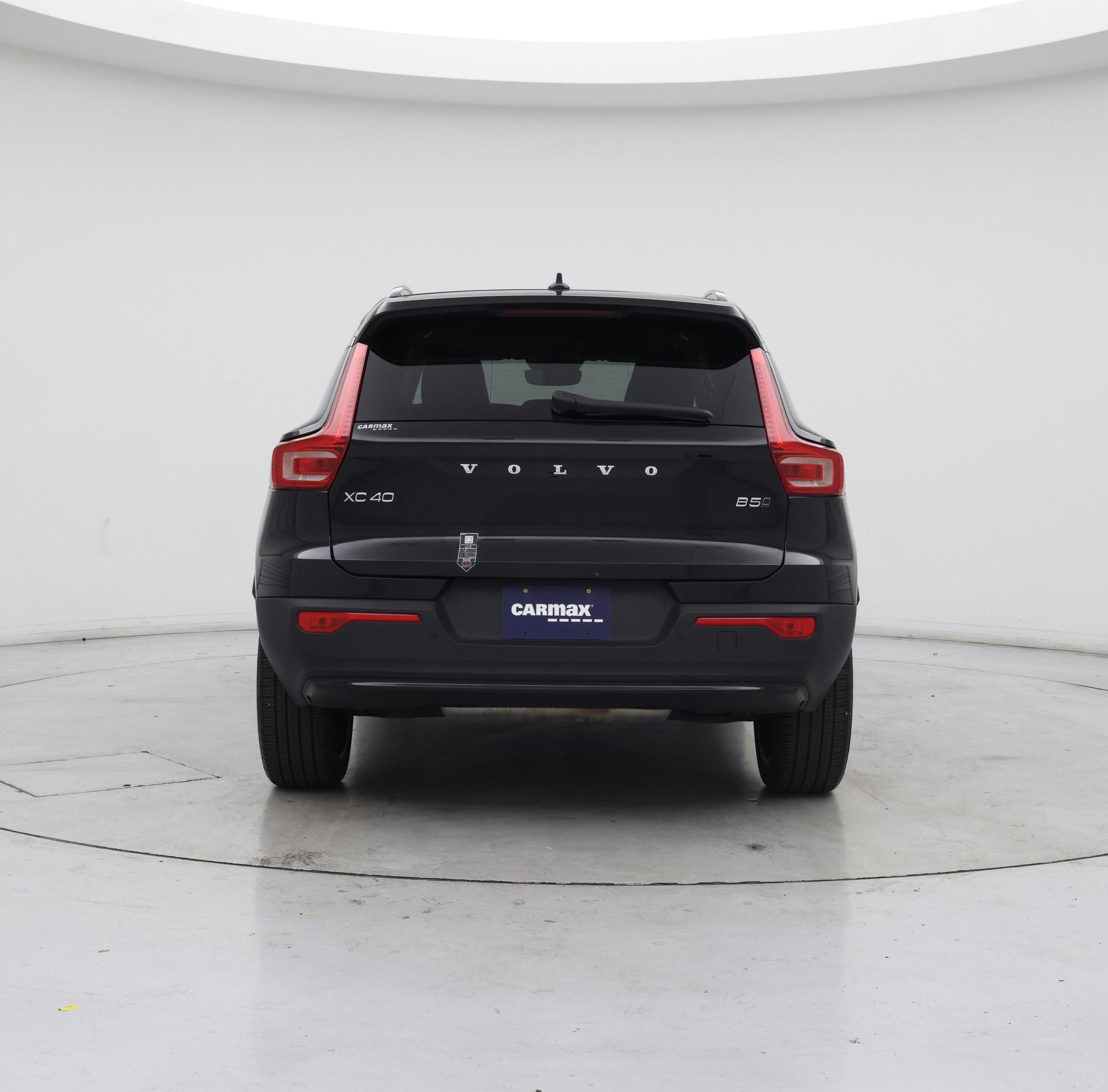 Thumbnail: 2025 Volvo XC40 - 6