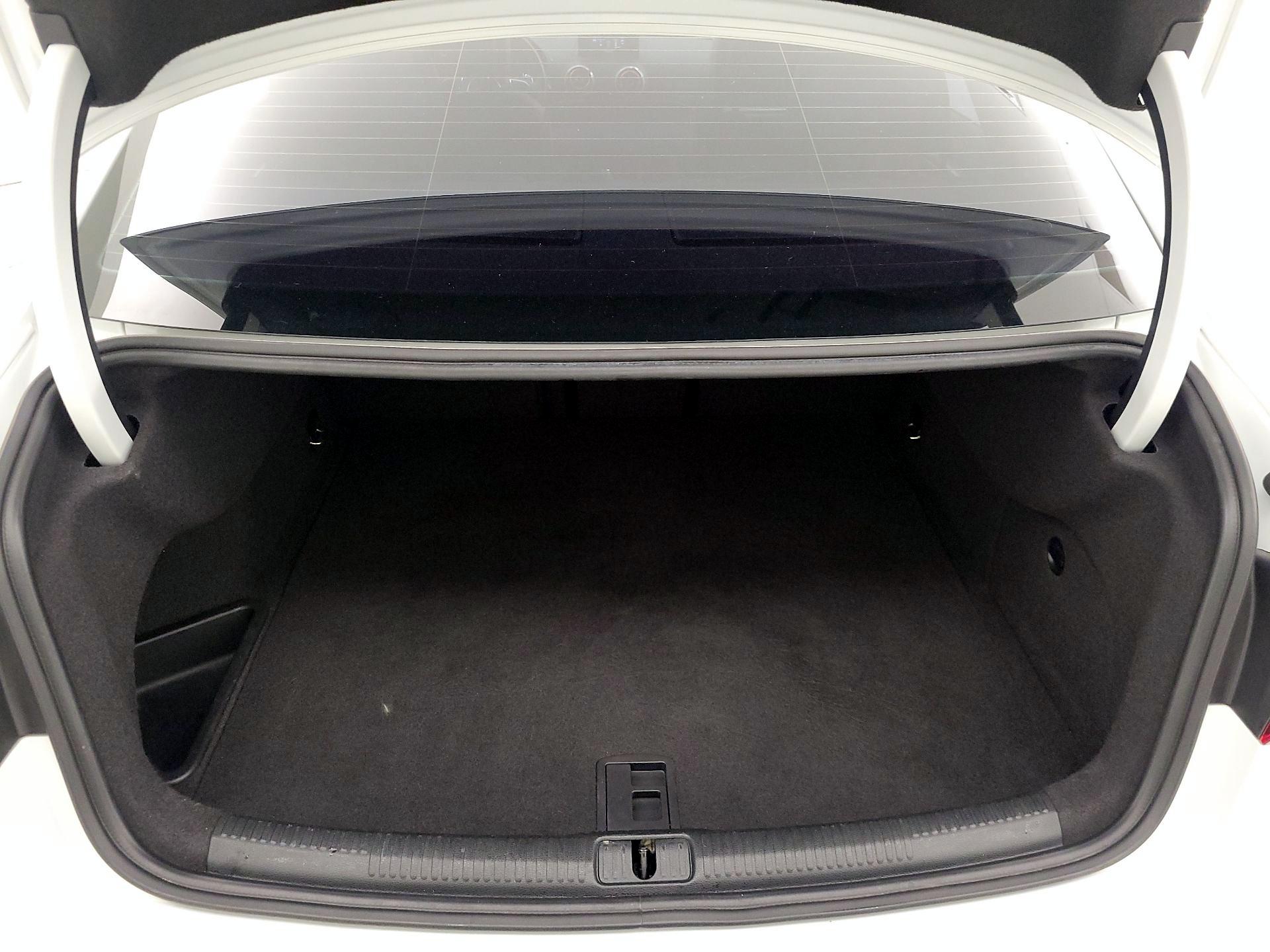 Thumbnail: 2015 Audi S3 - 20