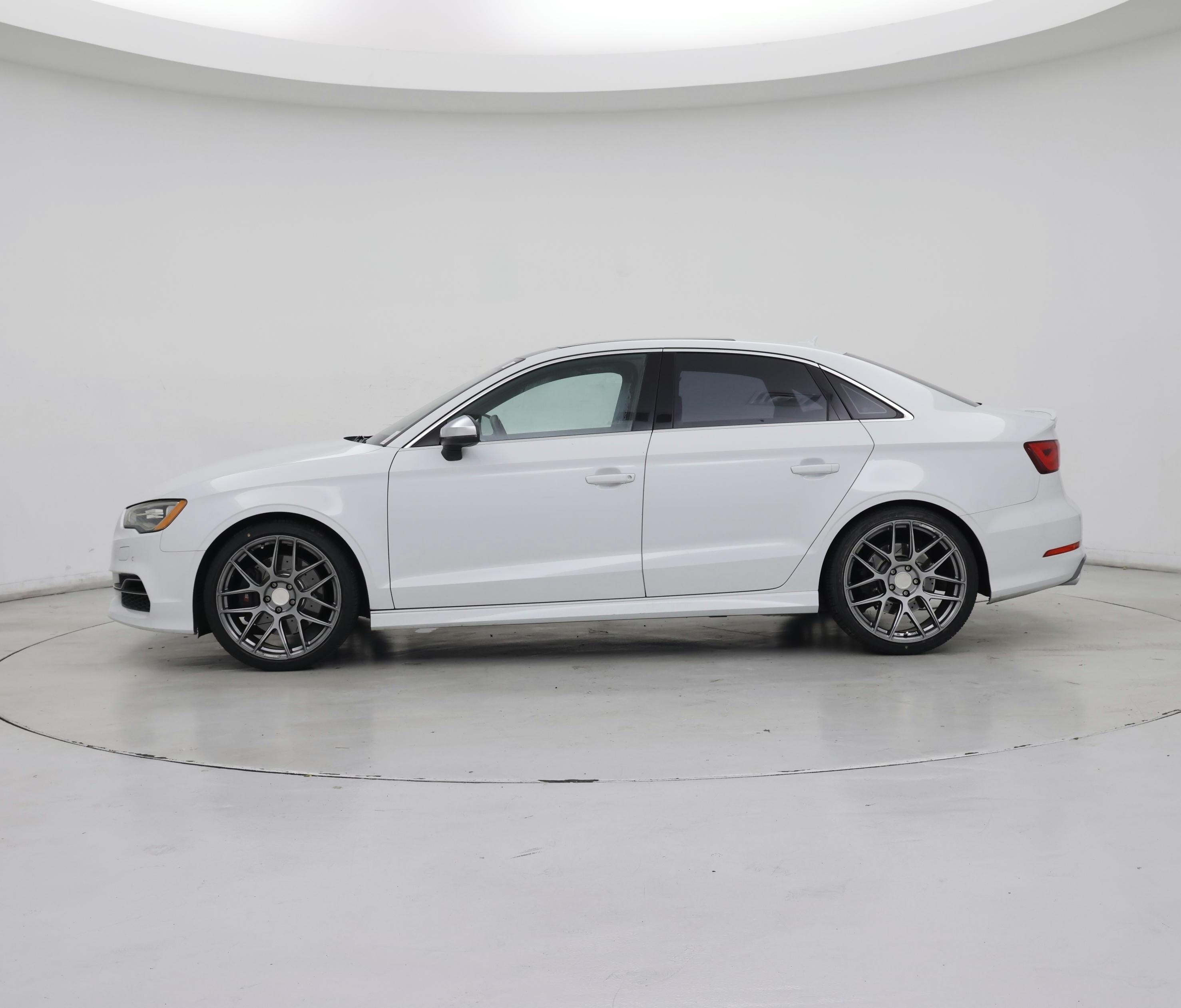 Thumbnail: 2015 Audi S3 - 3