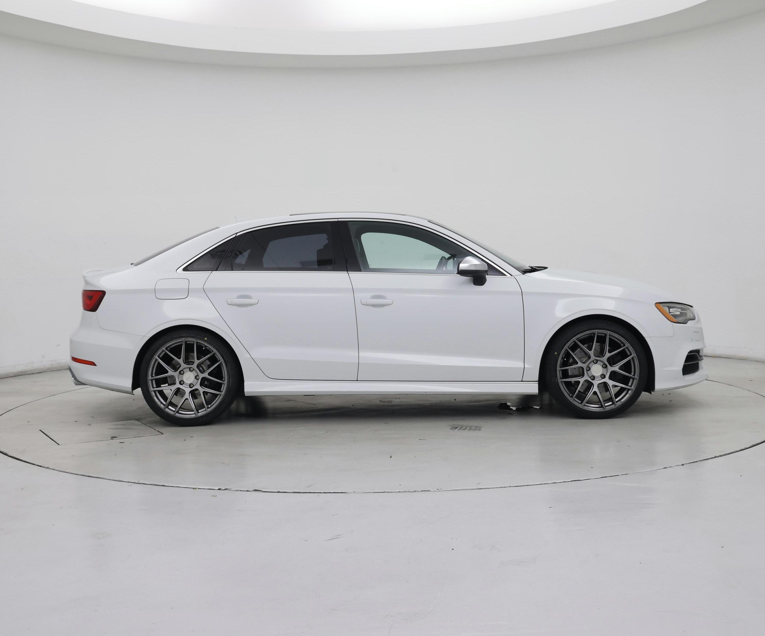 Thumbnail: 2015 Audi S3 - 7