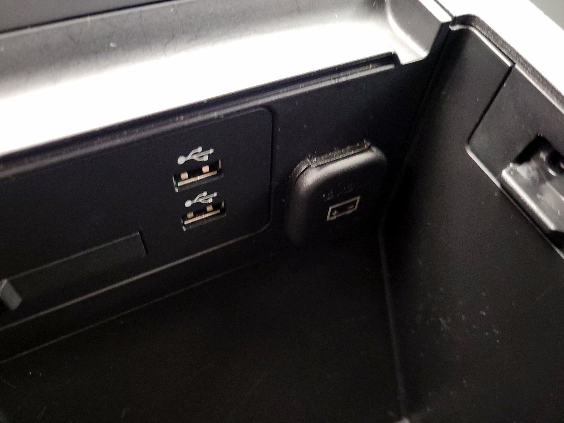 Thumbnail: 2022 Mazda Mazda3 - 18