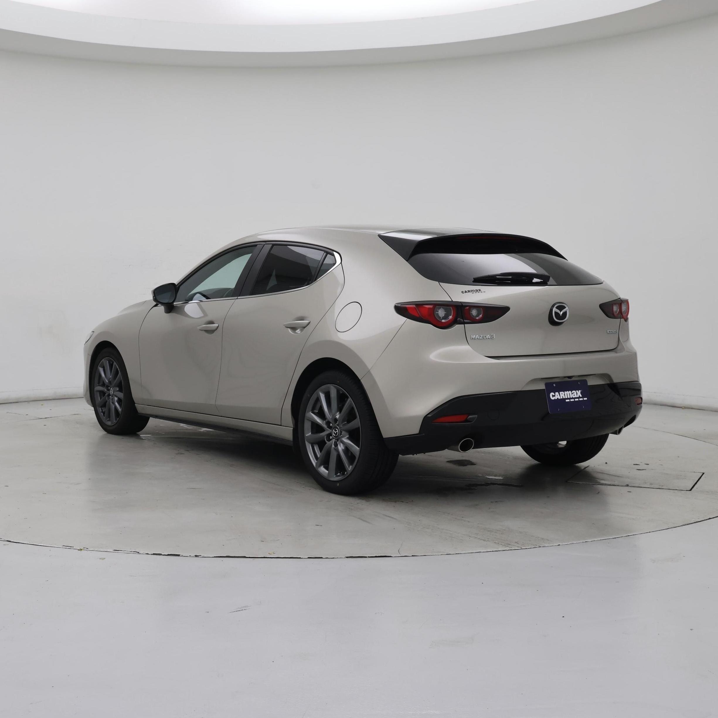 Thumbnail: 2022 Mazda Mazda3 - 2