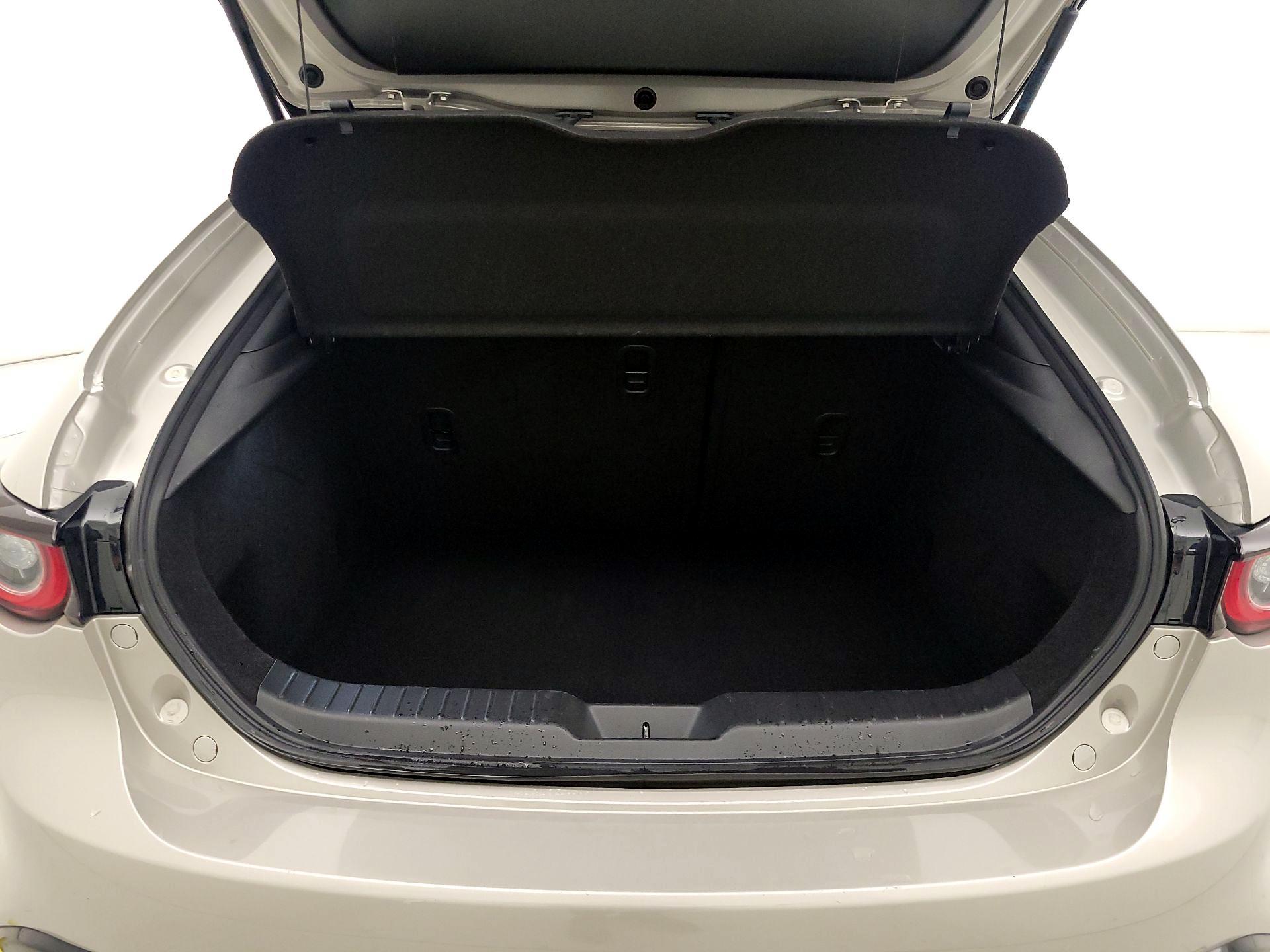 Thumbnail: 2022 Mazda Mazda3 - 20