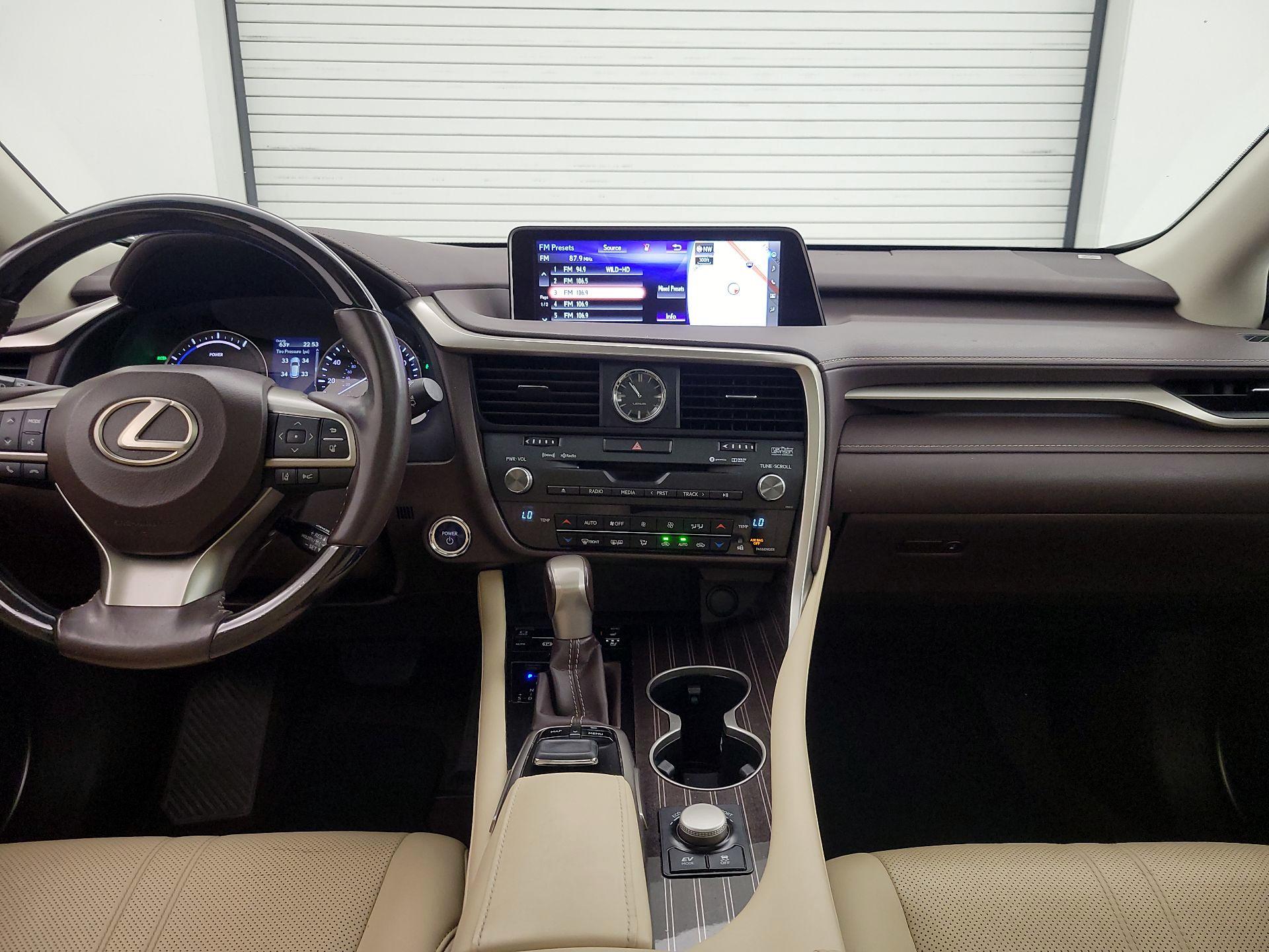 Thumbnail: 2016 Lexus RX - 9