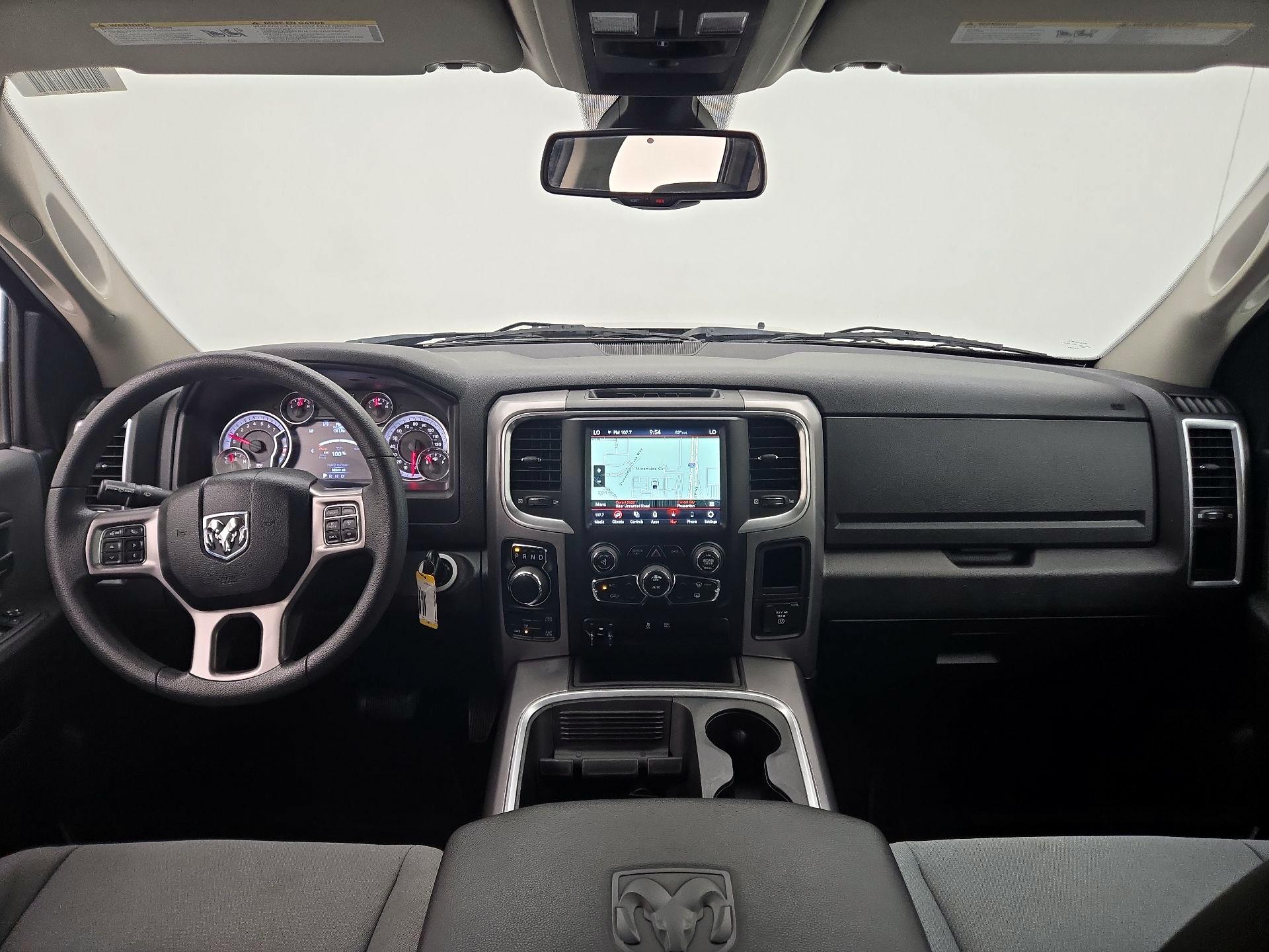 Thumbnail: 2023 RAM 1500 Classic - 9