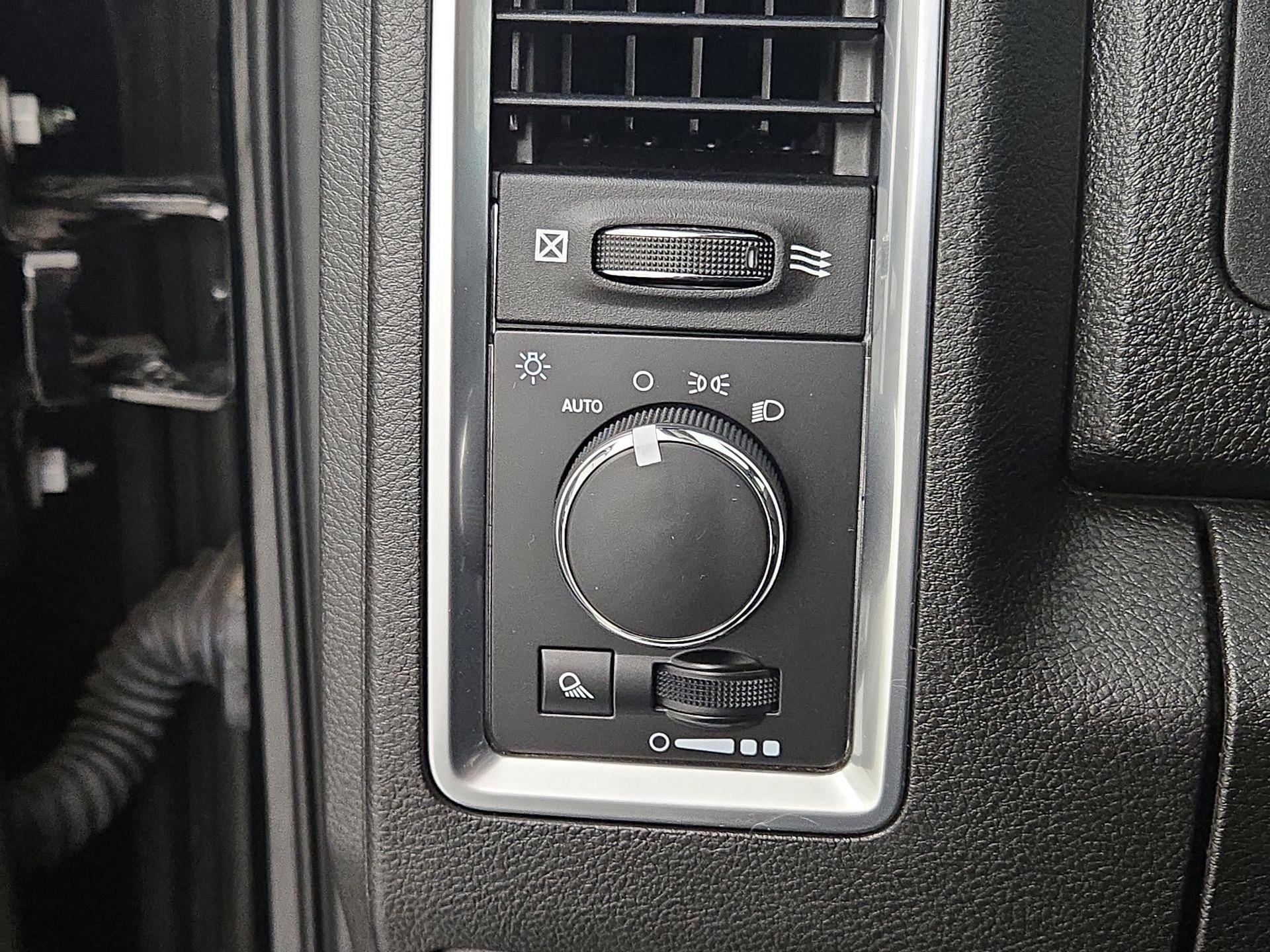 Thumbnail: 2023 RAM 1500 Classic - 13