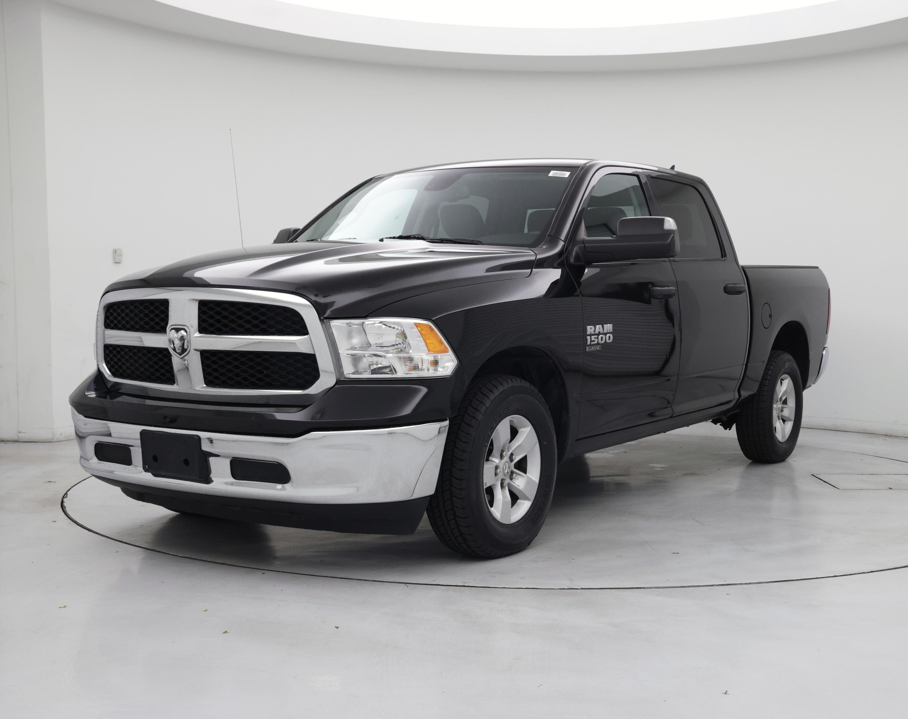 Thumbnail: 2023 RAM 1500 Classic - 4