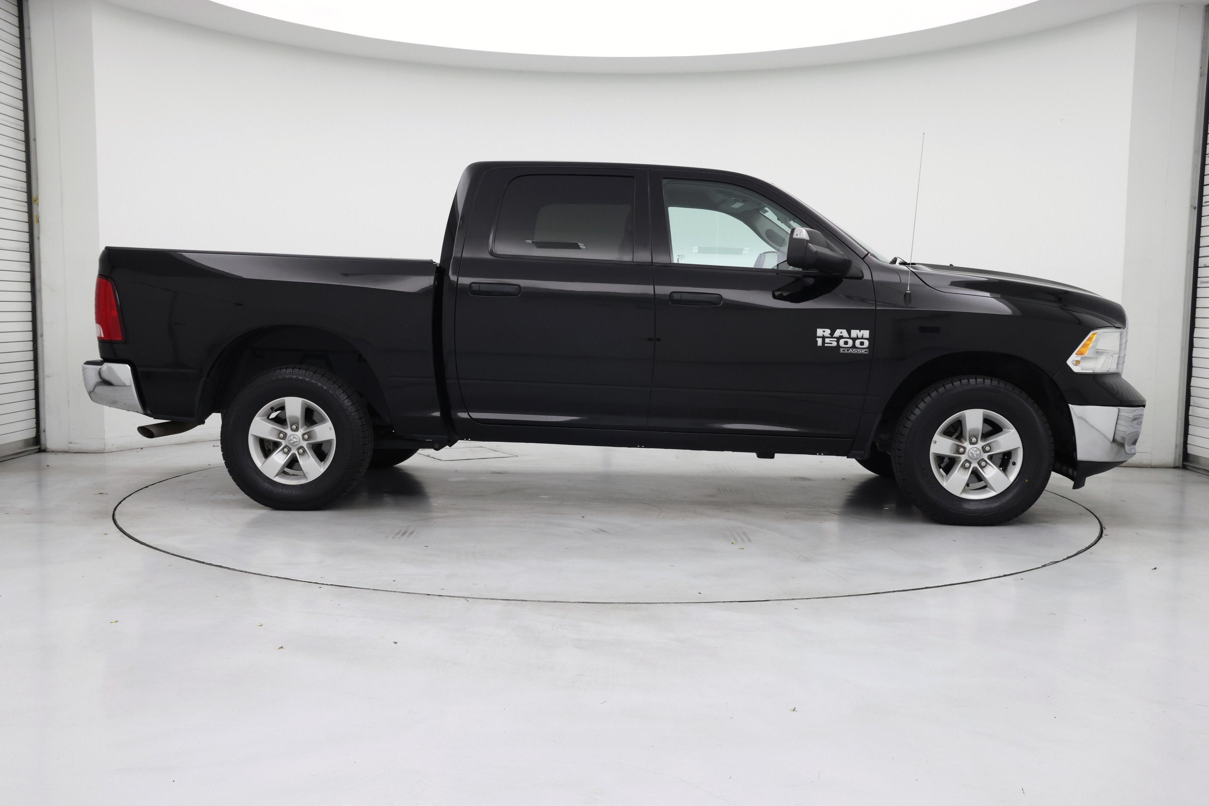 Thumbnail: 2023 RAM 1500 Classic - 7