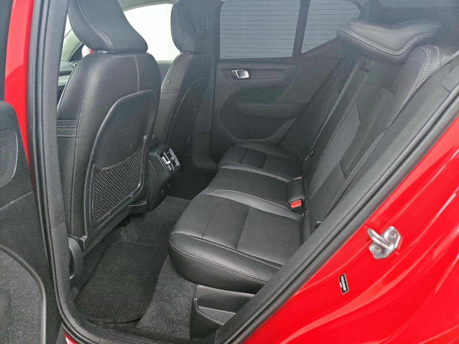 2021 Volvo XC40 Inscription - Photo 22