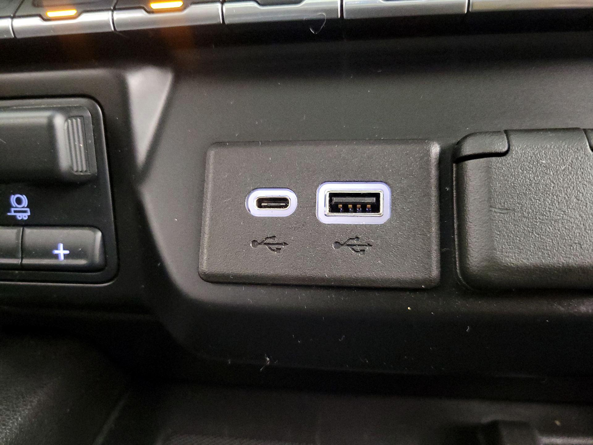 Thumbnail: 2021 GMC Sierra 1500 - 18