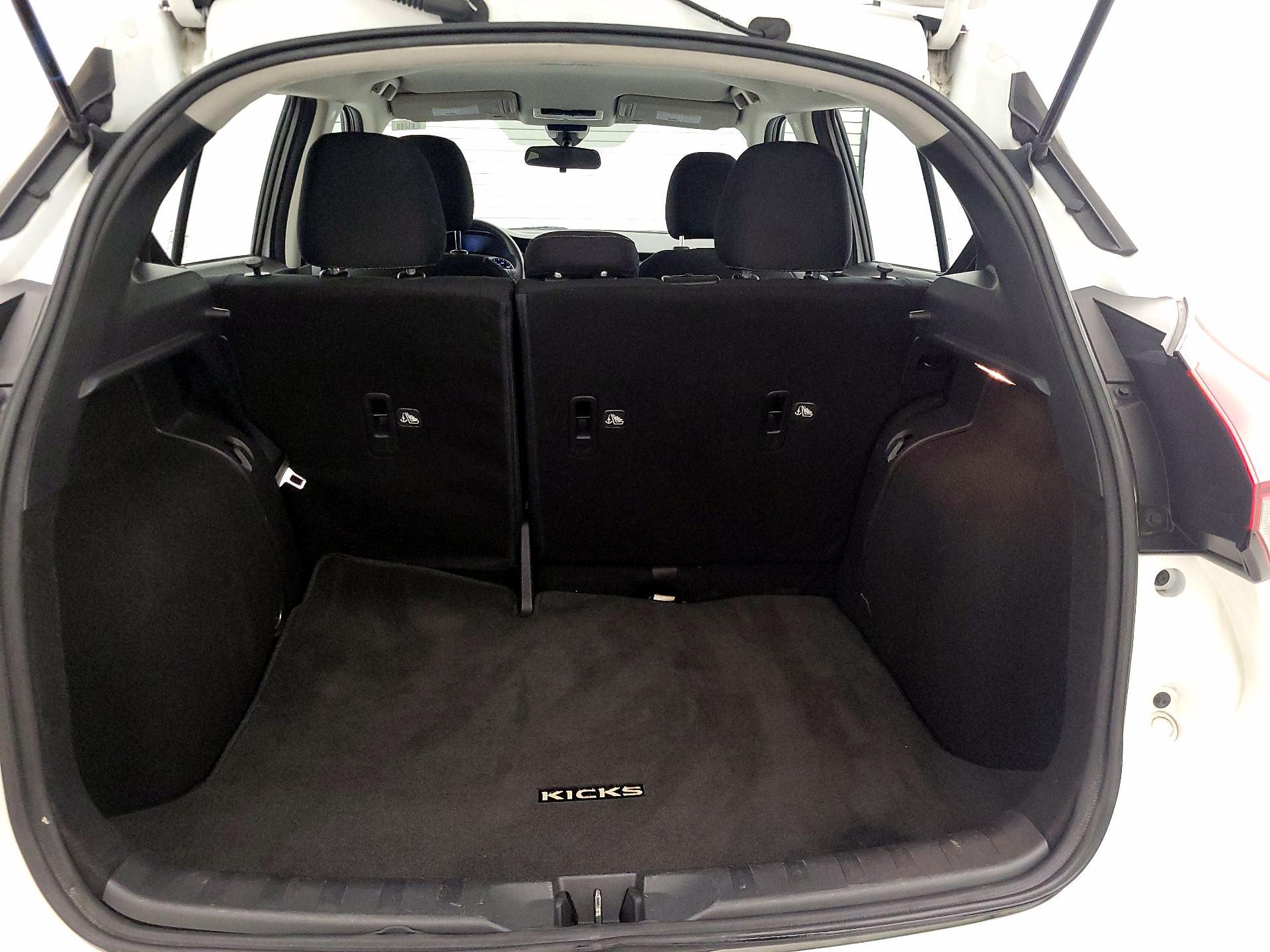 Thumbnail: 2021 Nissan Kicks - 20