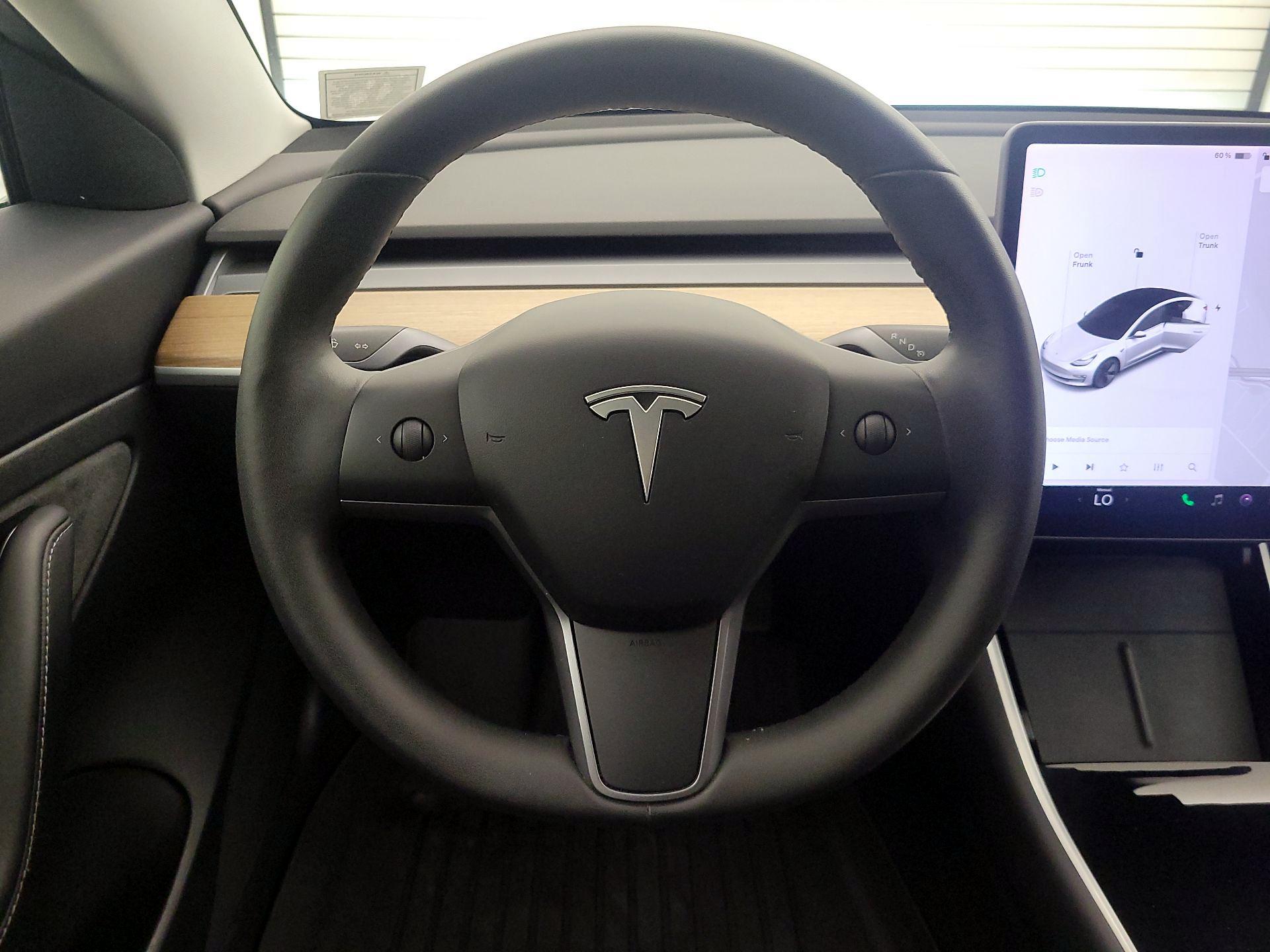 Thumbnail: 2020 Tesla Model 3 - 10