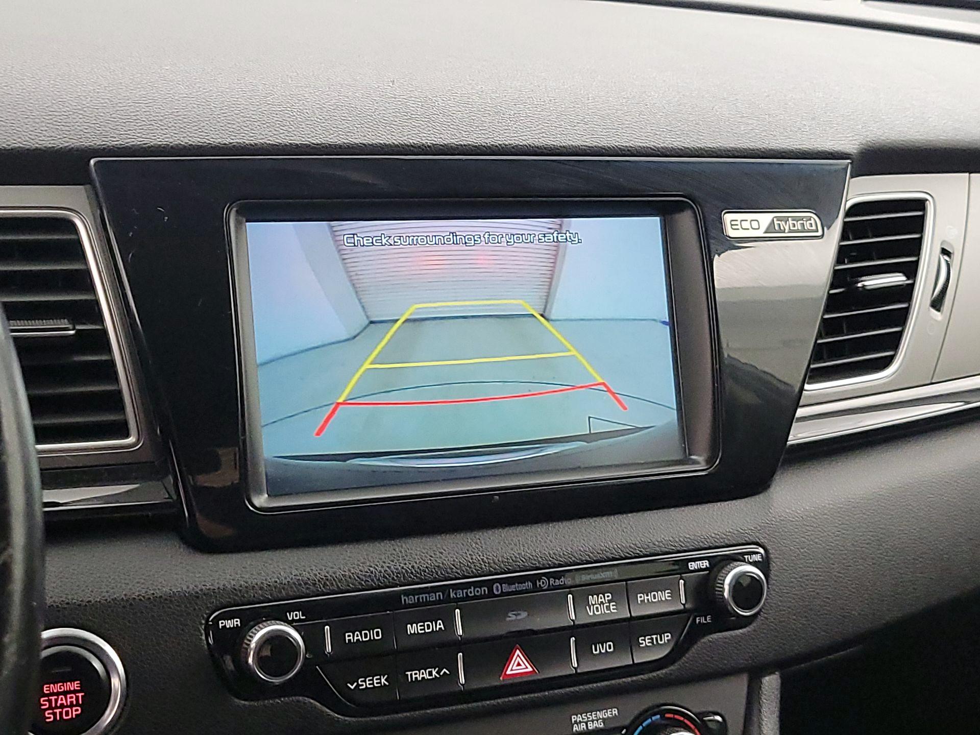 Thumbnail: 2018 Kia Niro - 15