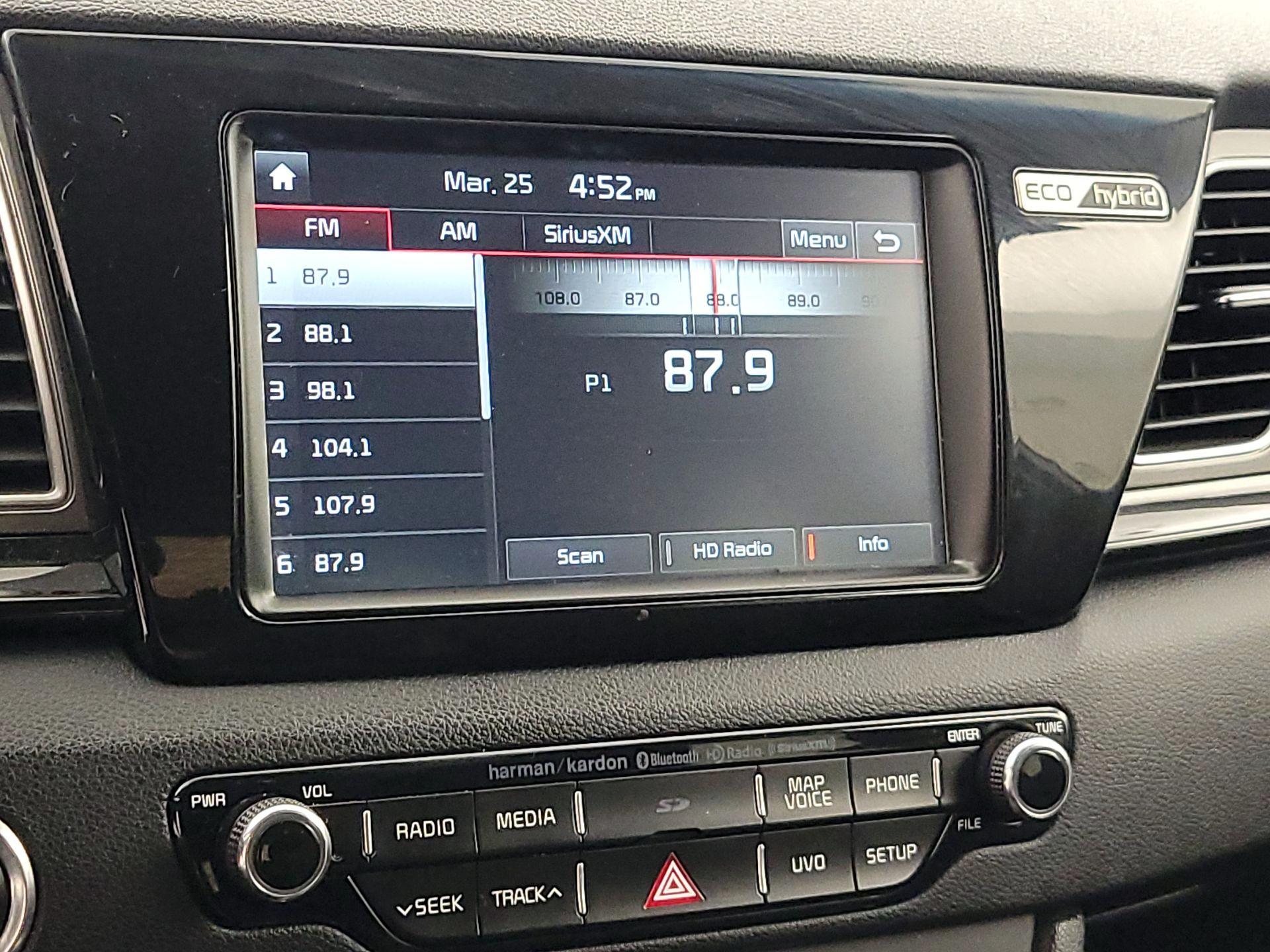 Thumbnail: 2018 Kia Niro - 16