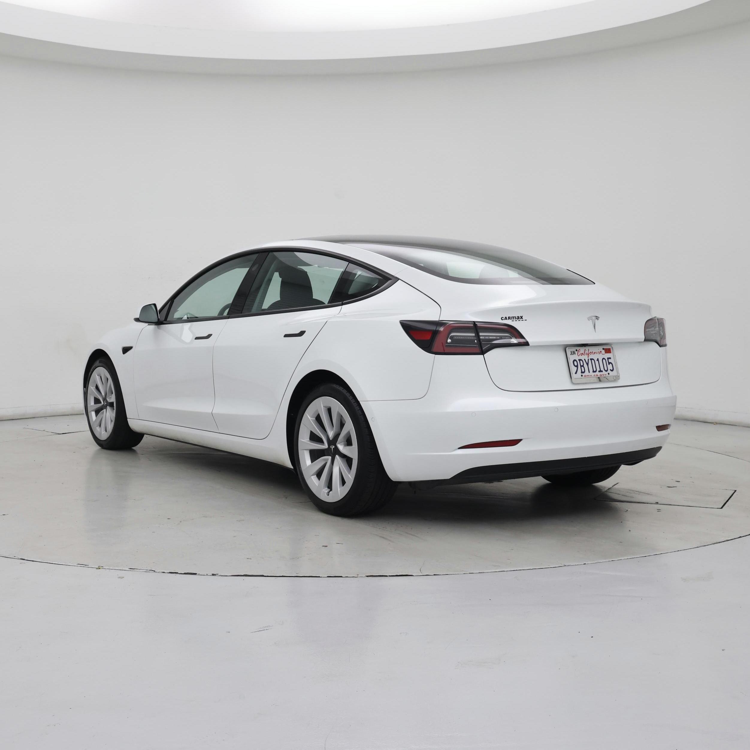 Thumbnail: 2022 Tesla Model 3 - 2