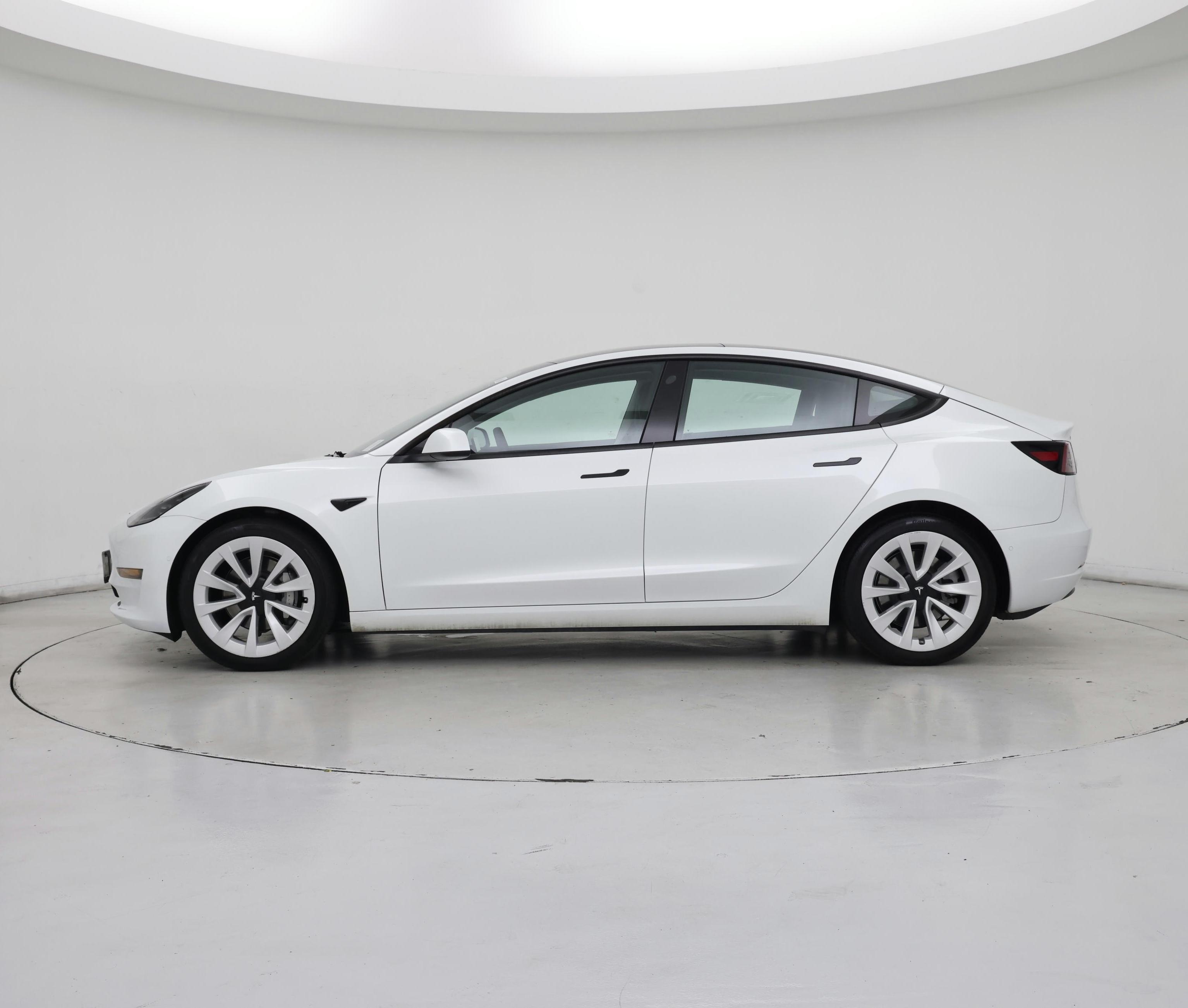 Thumbnail: 2022 Tesla Model 3 - 3