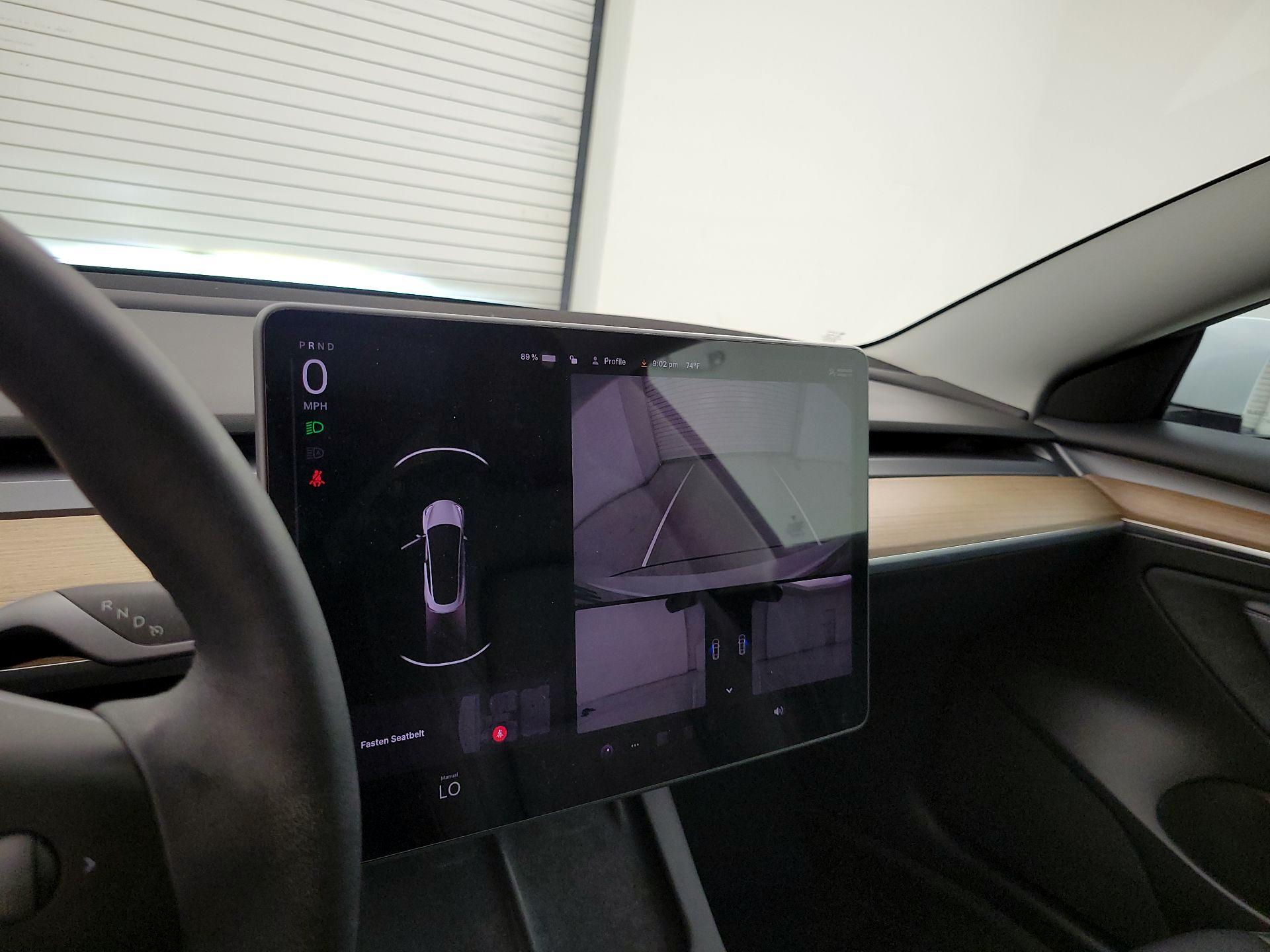 Thumbnail: 2022 Tesla Model 3 - 14