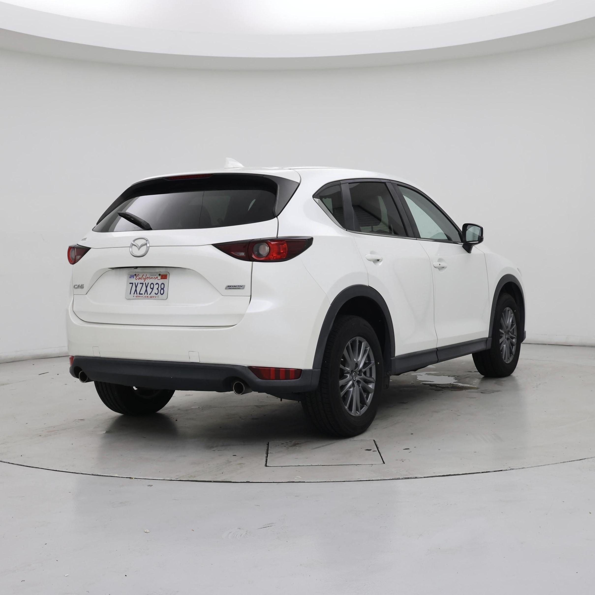 Thumbnail: 2017 Mazda CX-5 - 8