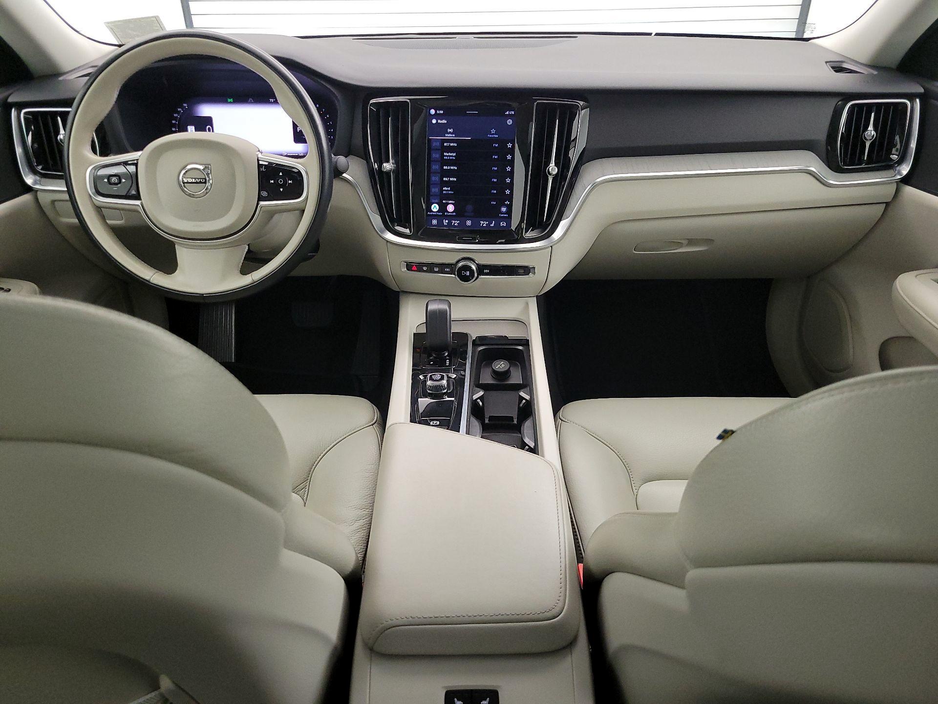 Thumbnail: 2024 Volvo S60 - 9