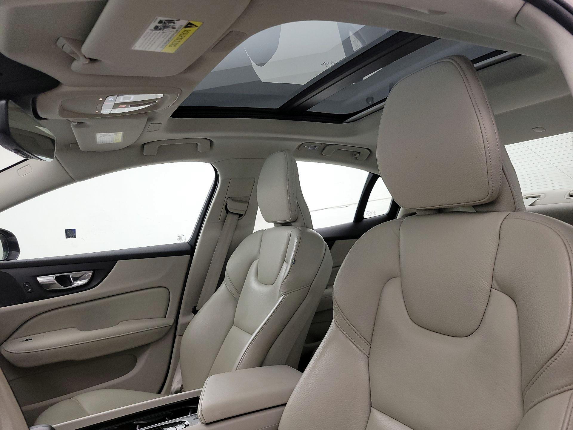 Thumbnail: 2024 Volvo S60 - 18