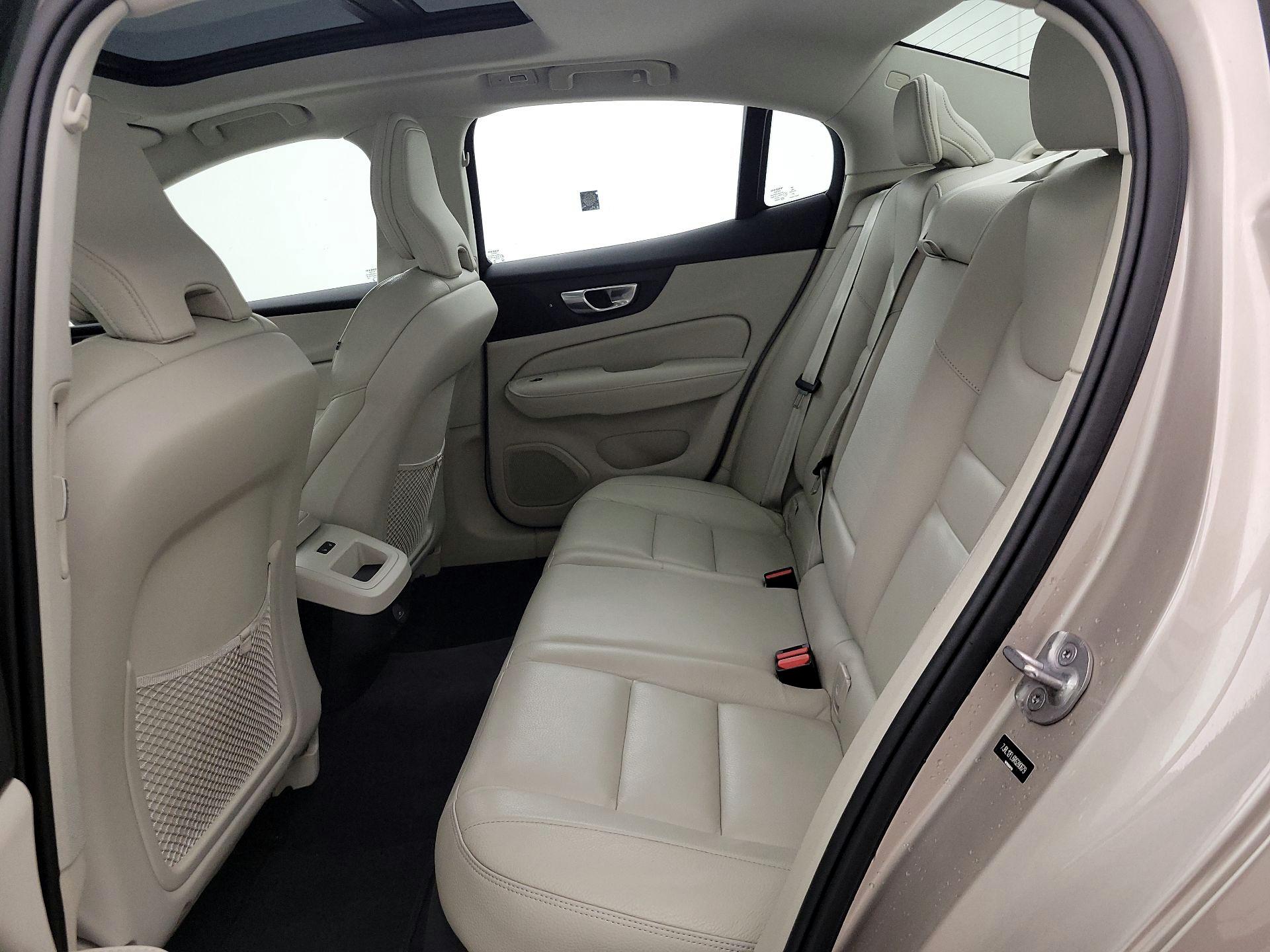 Thumbnail: 2024 Volvo S60 - 19