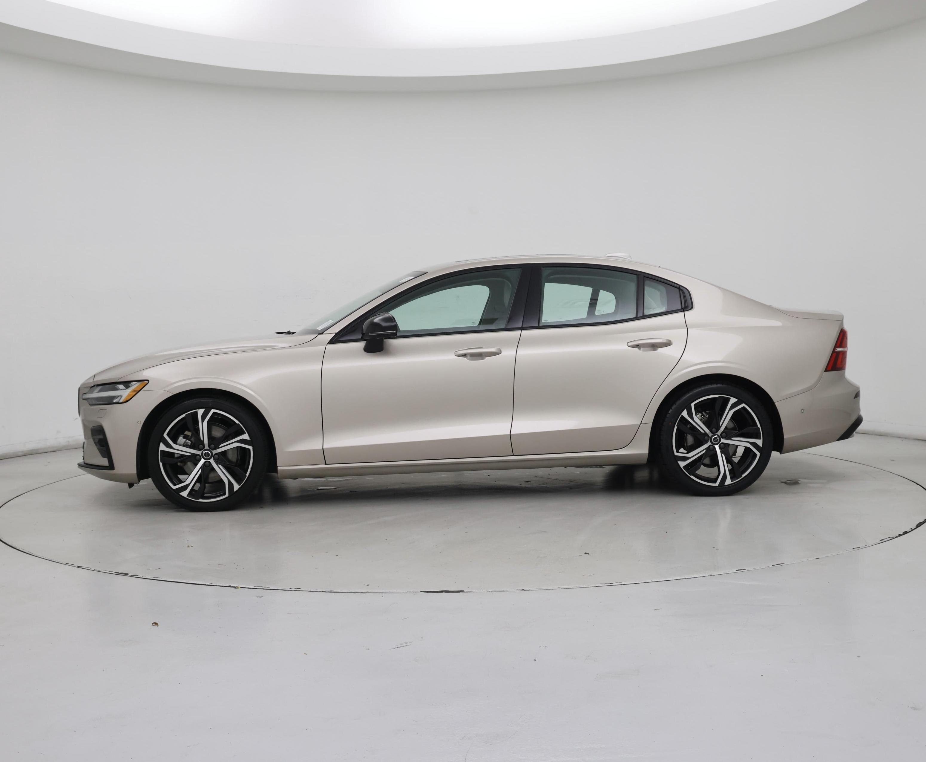 Thumbnail: 2024 Volvo S60 - 3