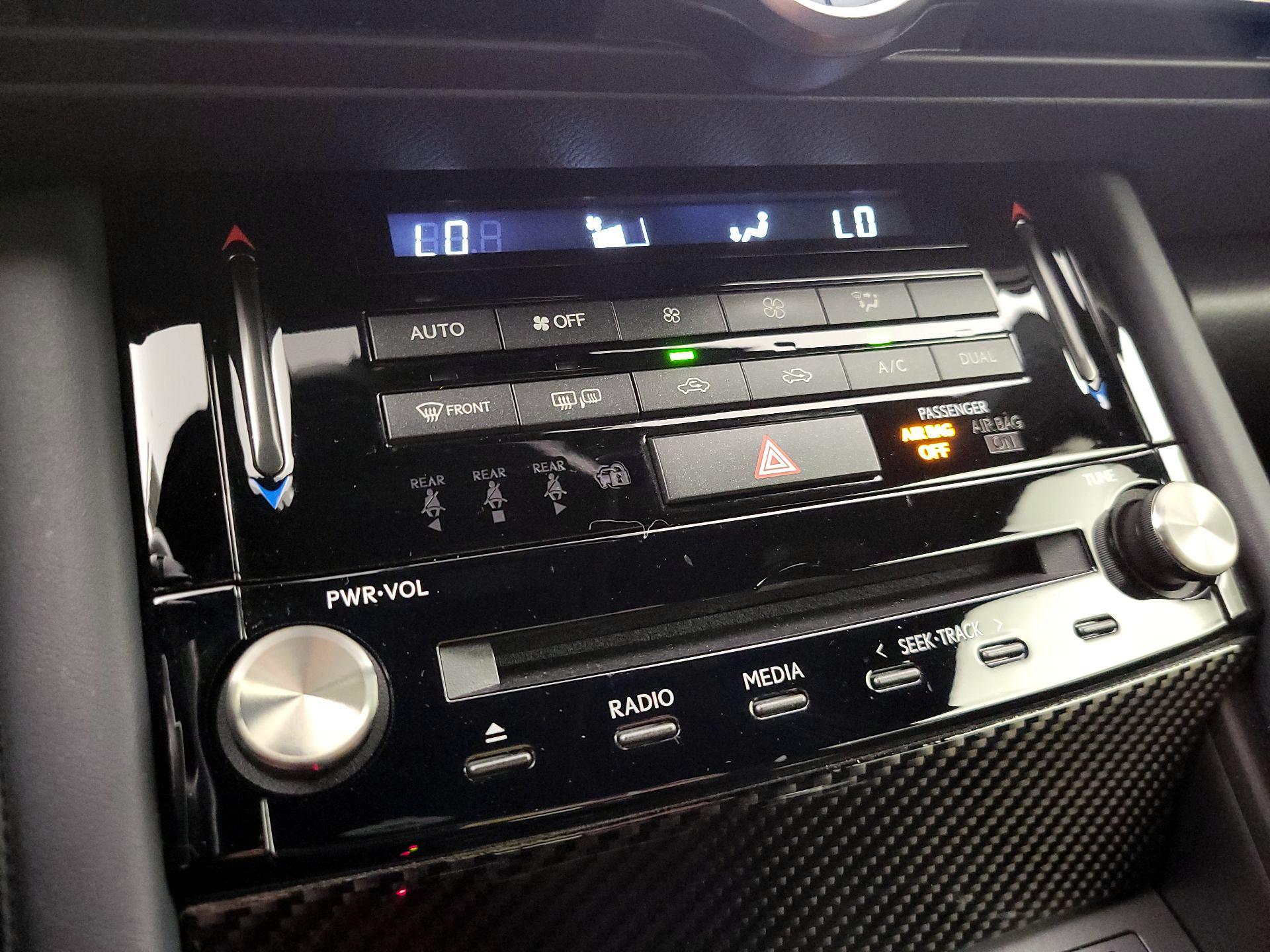 Thumbnail: 2021 Lexus IS - 17