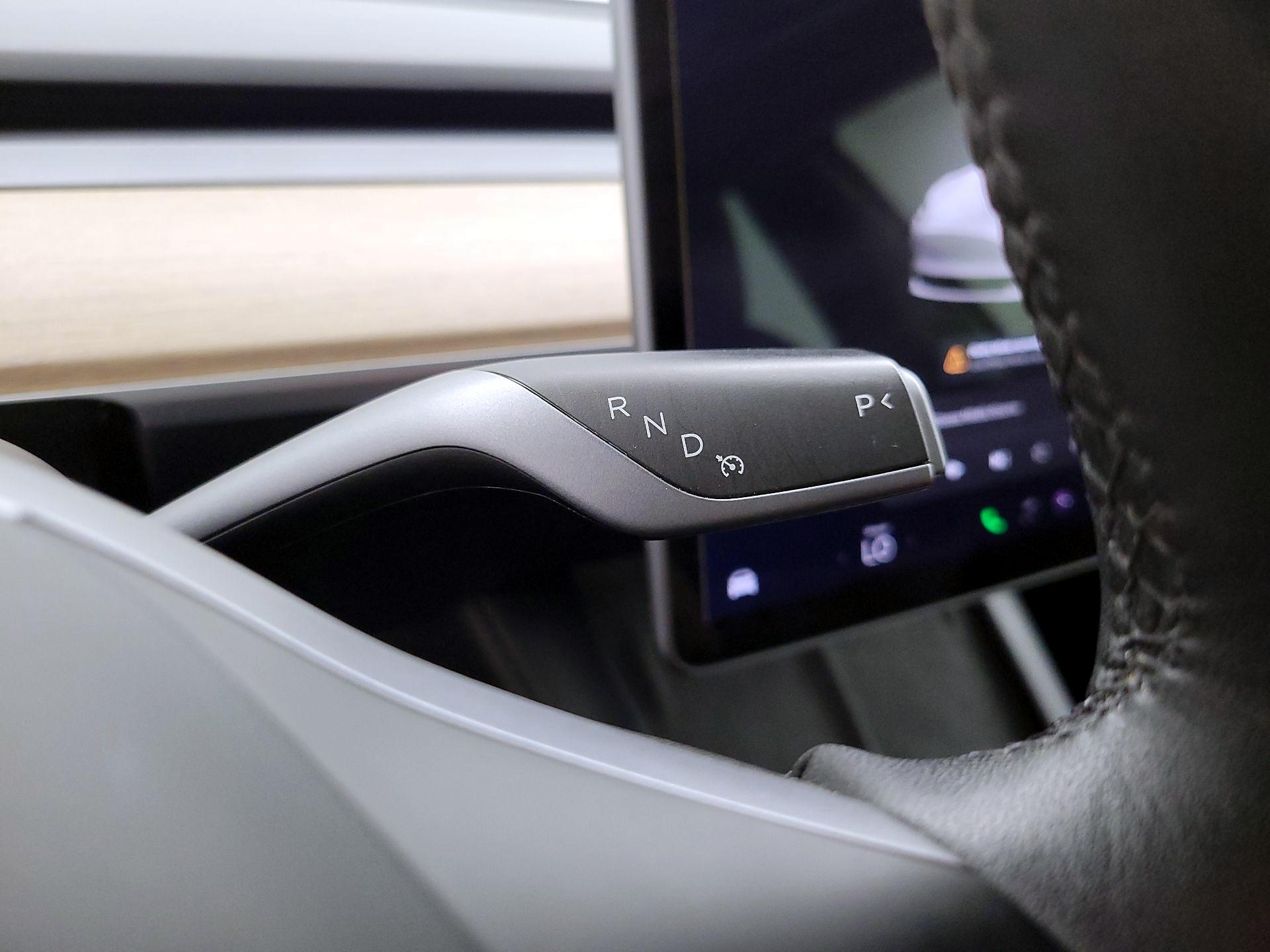 Thumbnail: 2023 Tesla Model 3 - 18