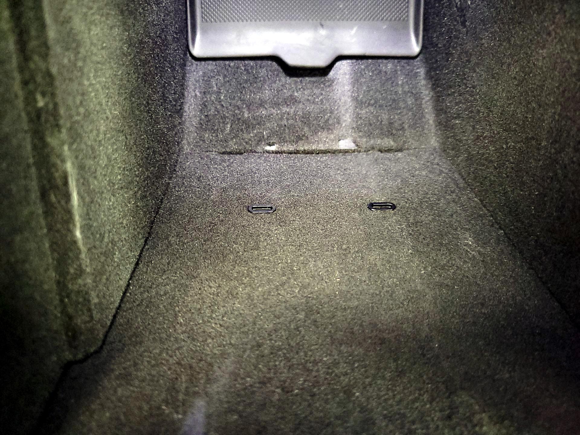 Thumbnail: 2023 Tesla Model 3 - 19