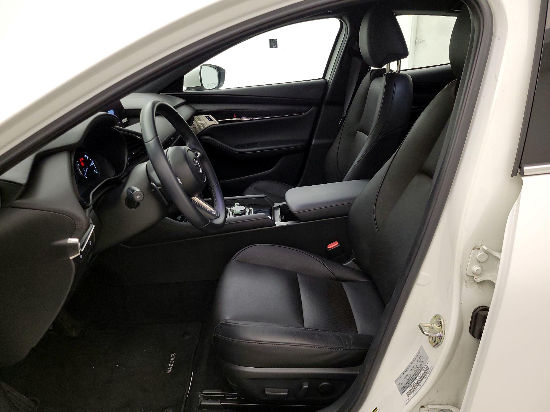 Thumbnail: 2020 Mazda Mazda3 - 11