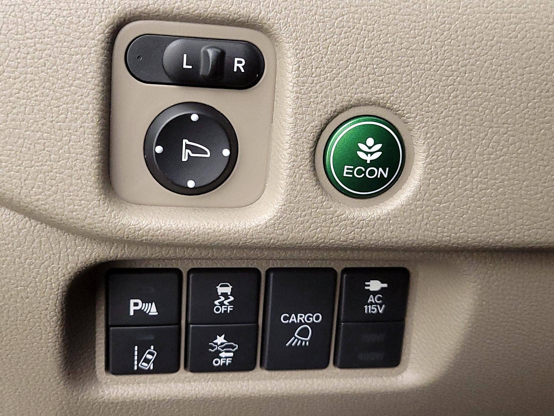 Thumbnail: 2019 Honda Ridgeline - 13