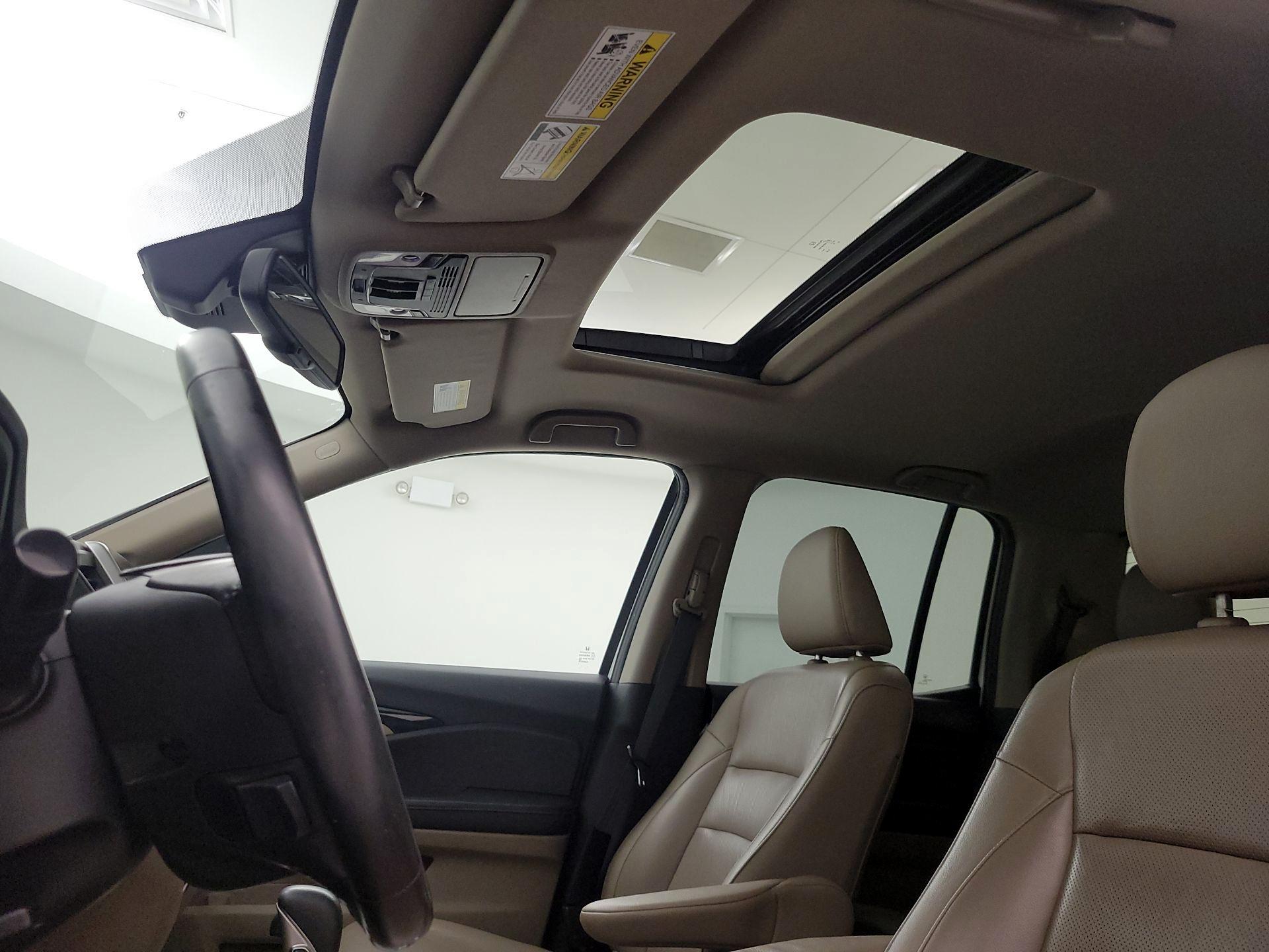 Thumbnail: 2019 Honda Ridgeline - 19