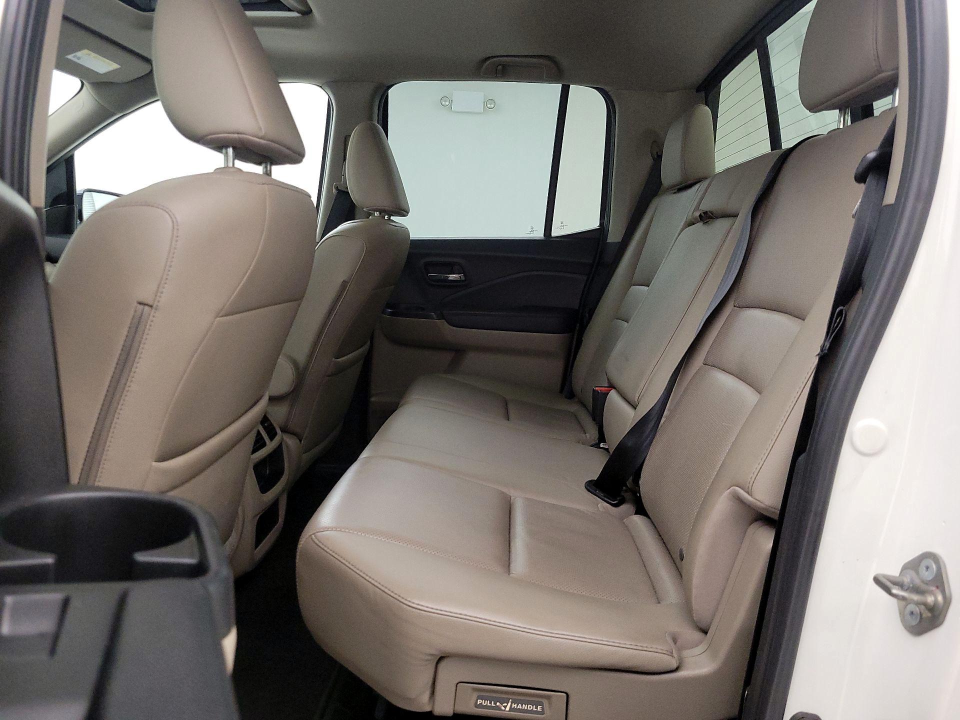 Thumbnail: 2019 Honda Ridgeline - 20