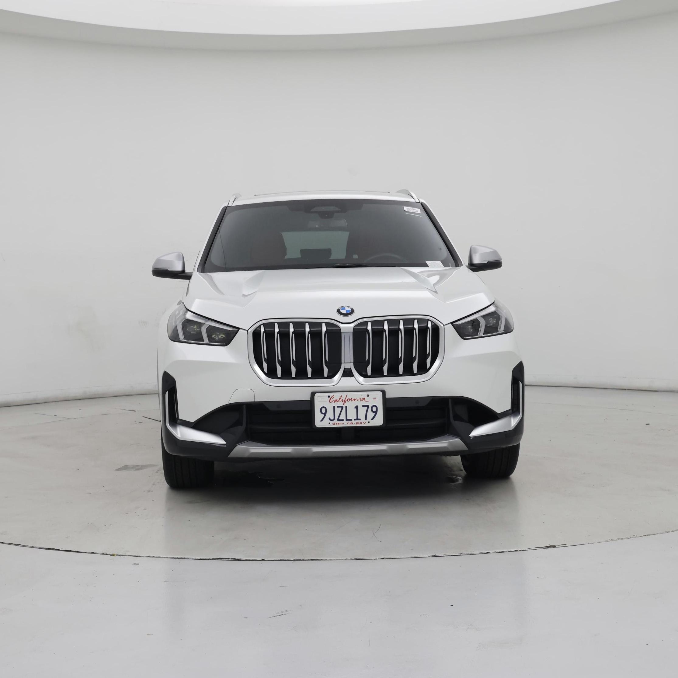 Thumbnail: 2023 BMW X1 - 5