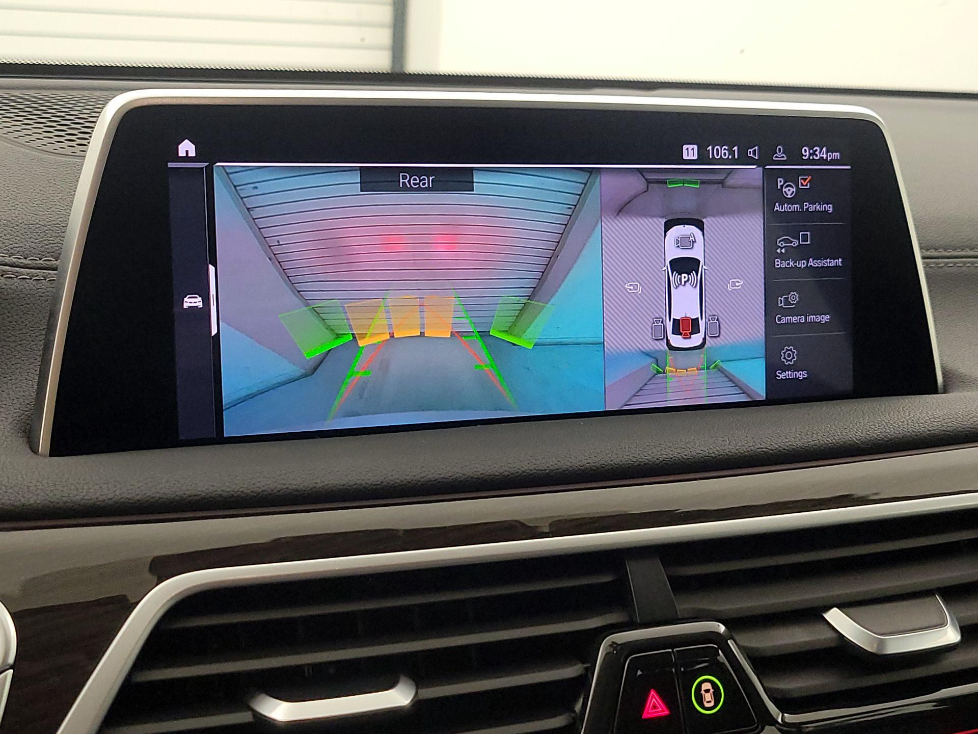 Thumbnail: 2020 BMW 7 Series - 15