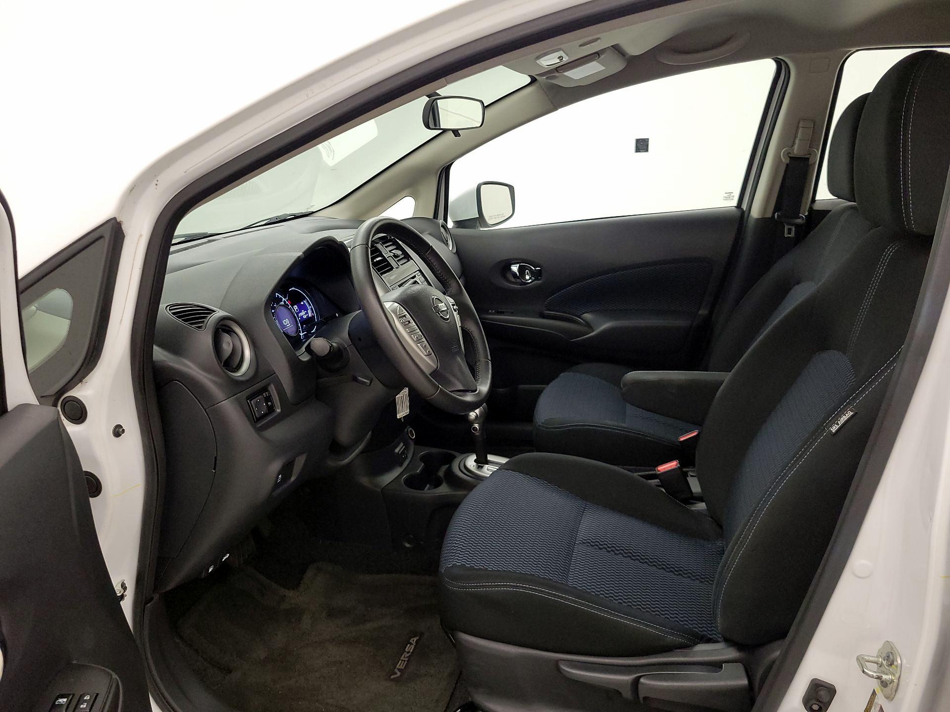 Thumbnail: 2017 Nissan Versa Note - 11