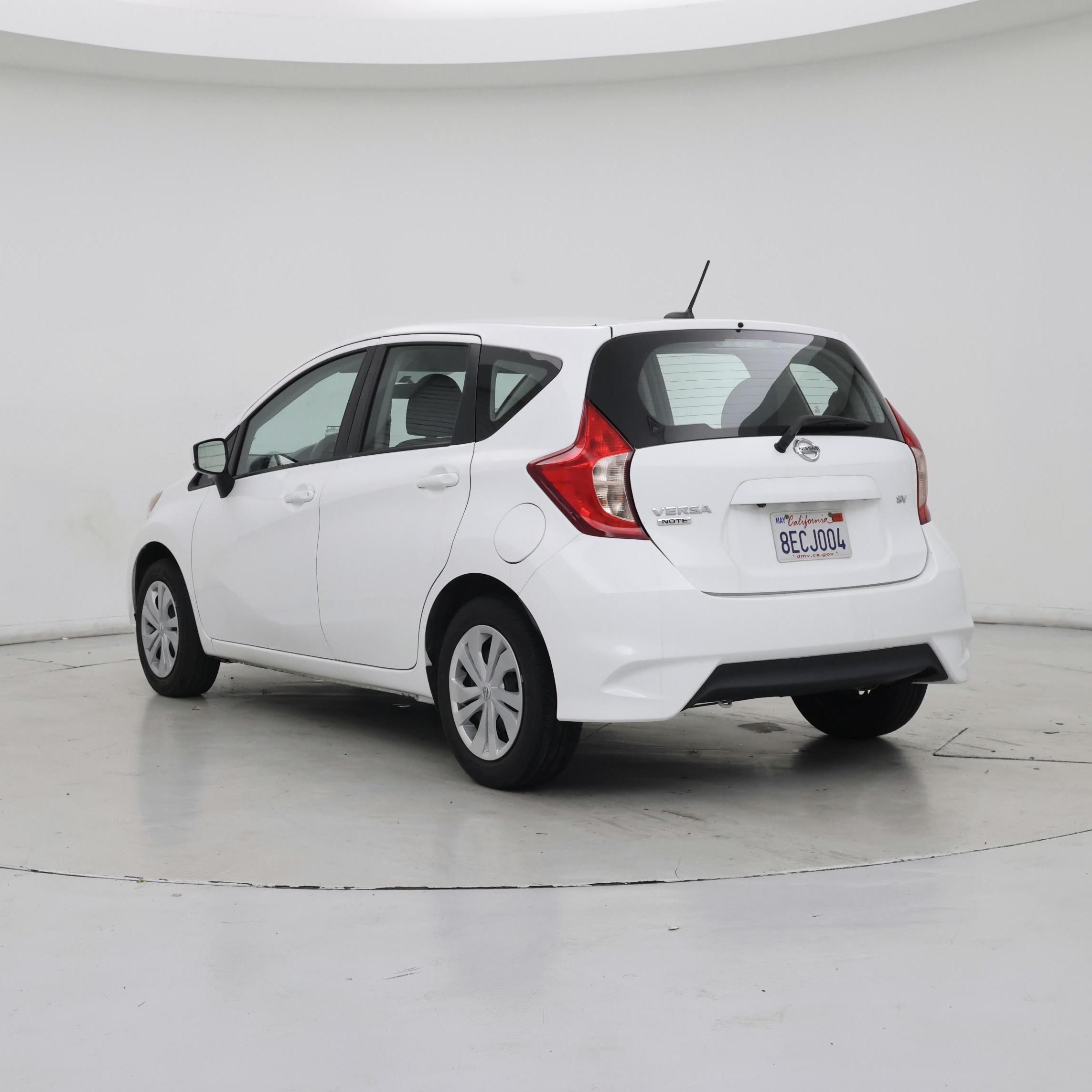 Thumbnail: 2017 Nissan Versa Note - 2