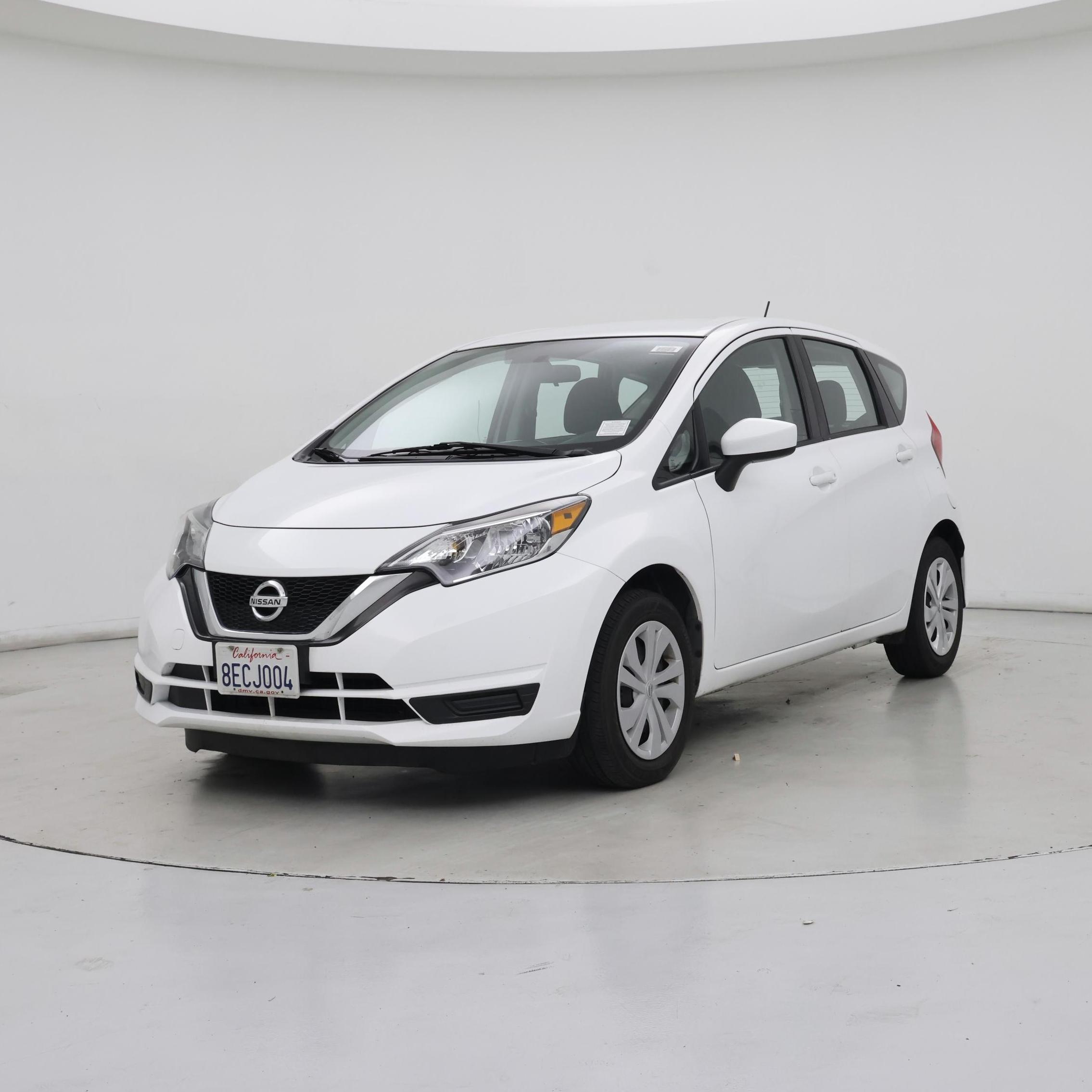 Thumbnail: 2017 Nissan Versa Note - 4