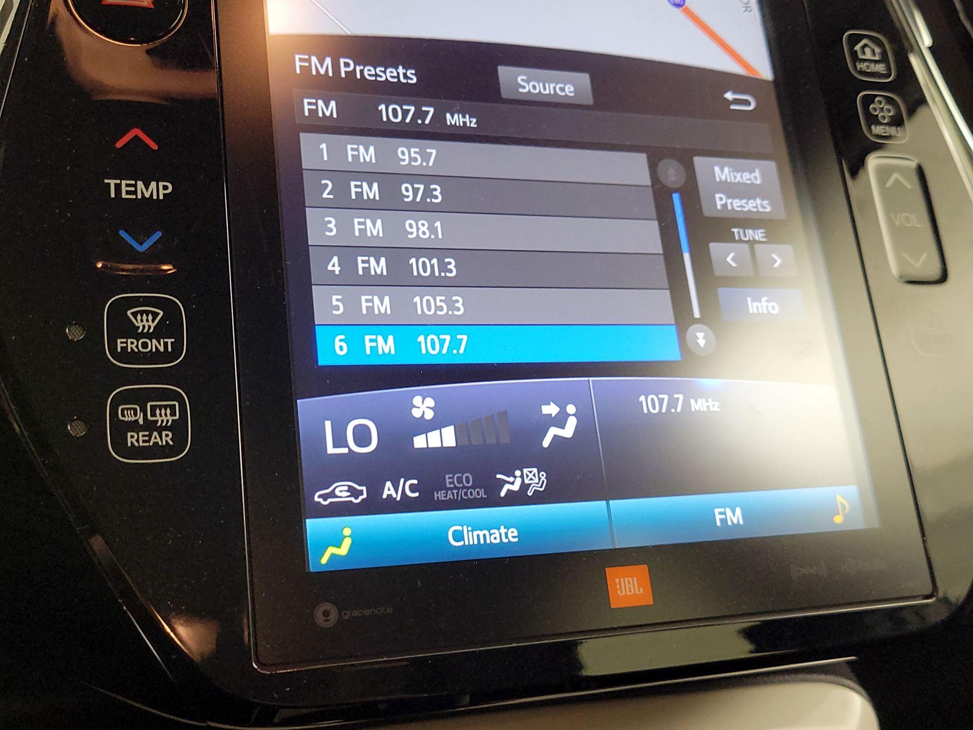 Thumbnail: 2017 Toyota Prius Prime - 16