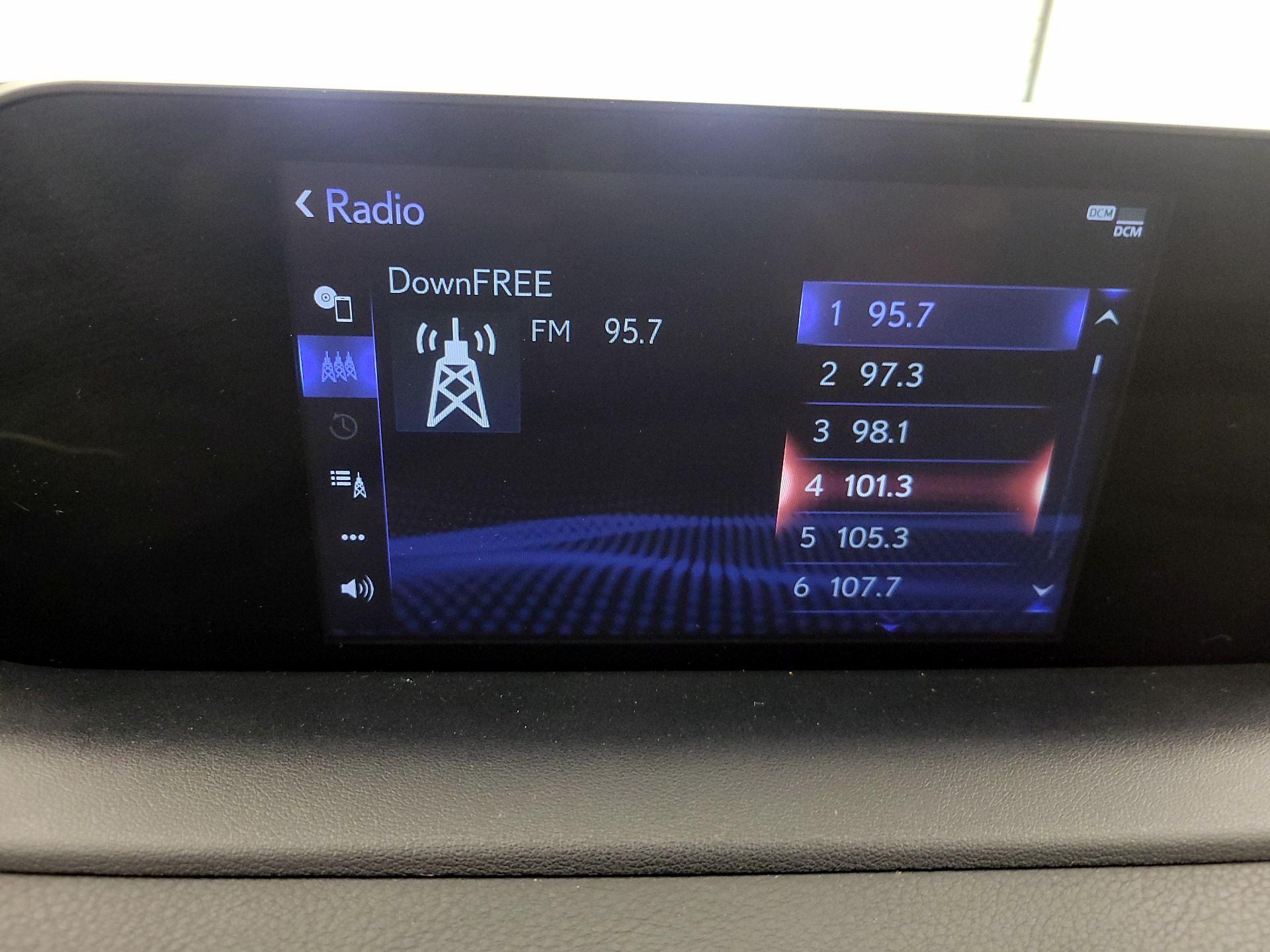 Thumbnail: 2020 Lexus RX - 15