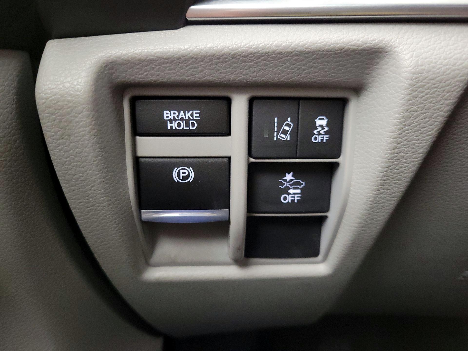 Thumbnail: 2019 Acura MDX - 13
