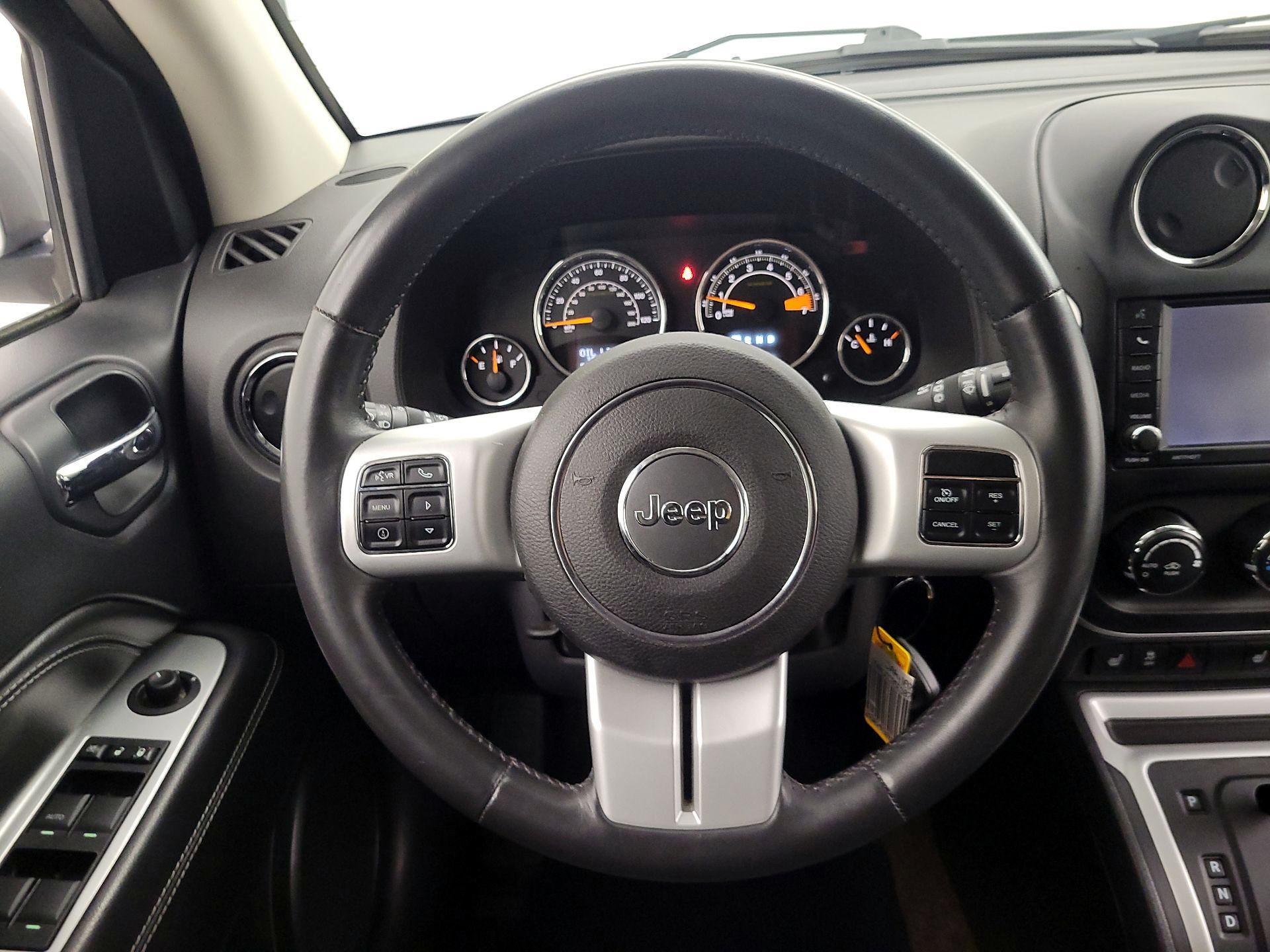 Thumbnail: 2014 Jeep Compass - 10