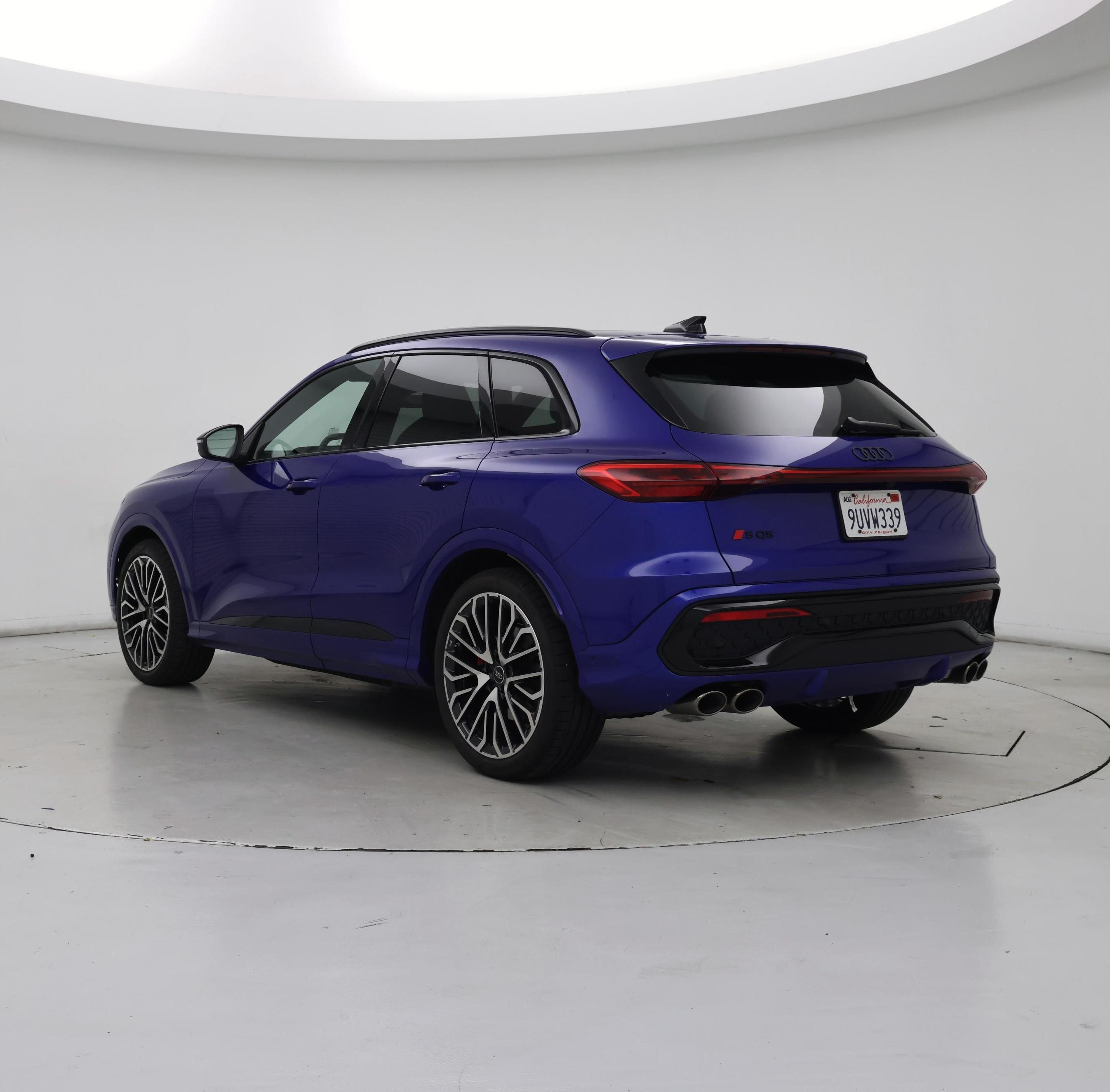 Thumbnail: 2025 Audi SQ5 - 2