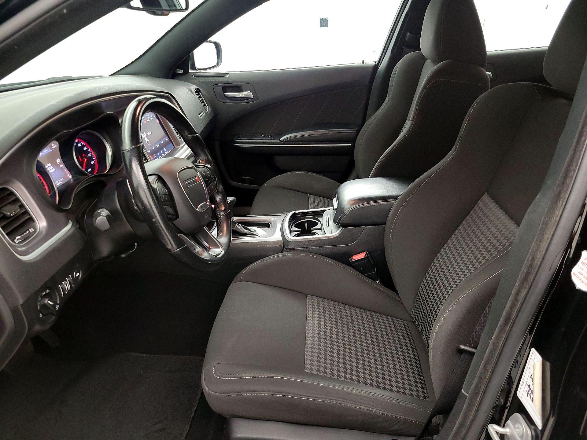 Thumbnail: 2021 Dodge Charger - 11