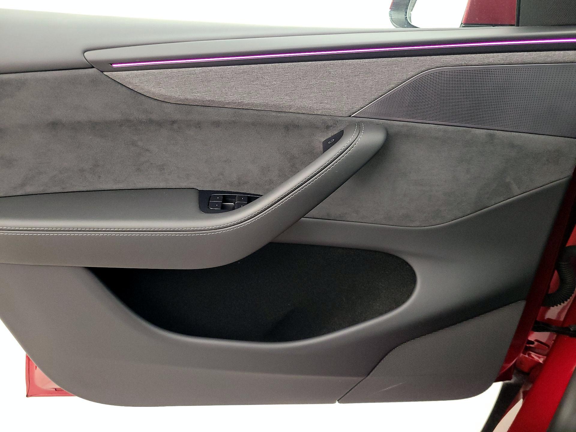 Thumbnail: 2026 Tesla Model Y - 12