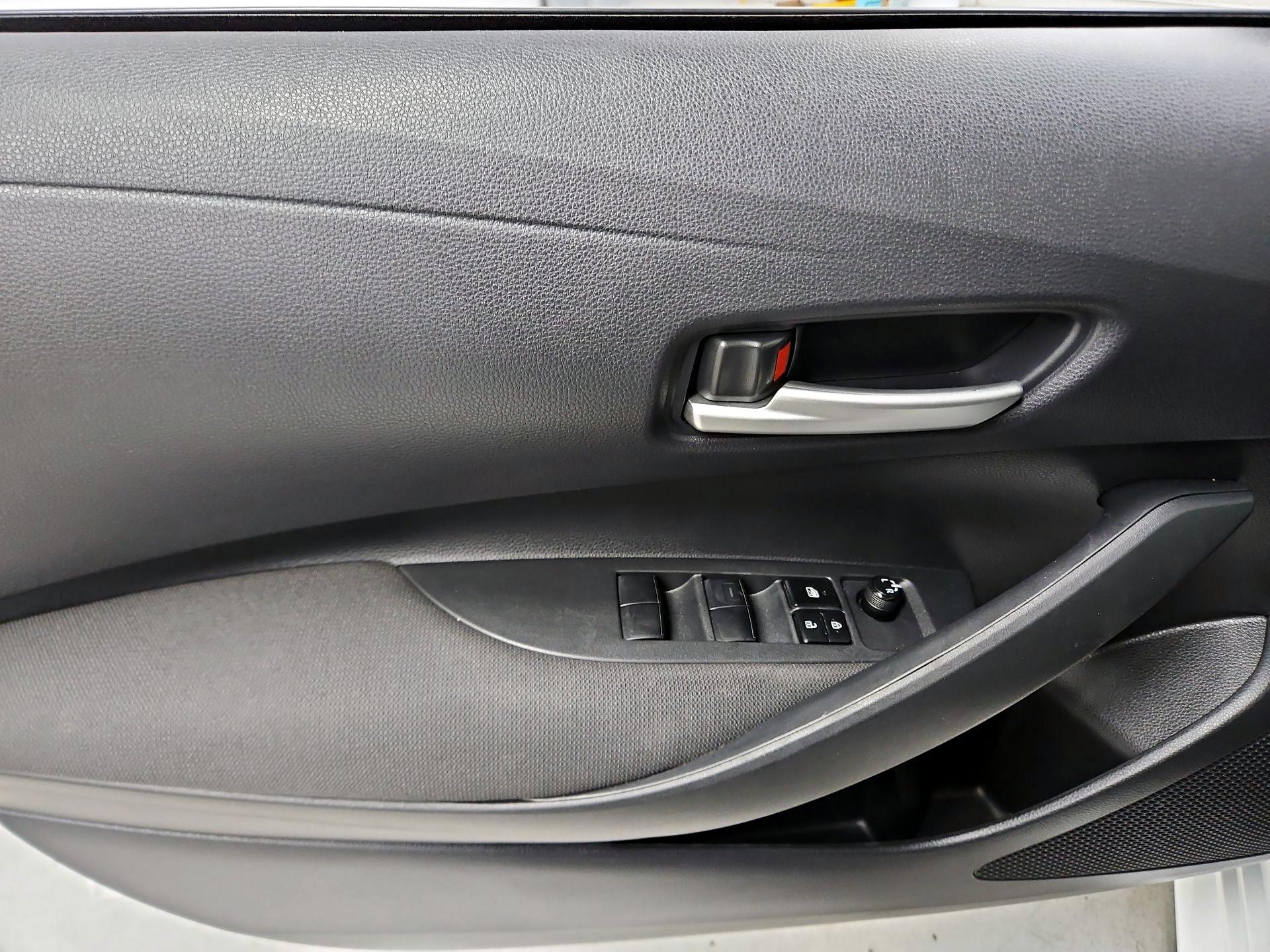 Thumbnail: 2021 Toyota Corolla - 12