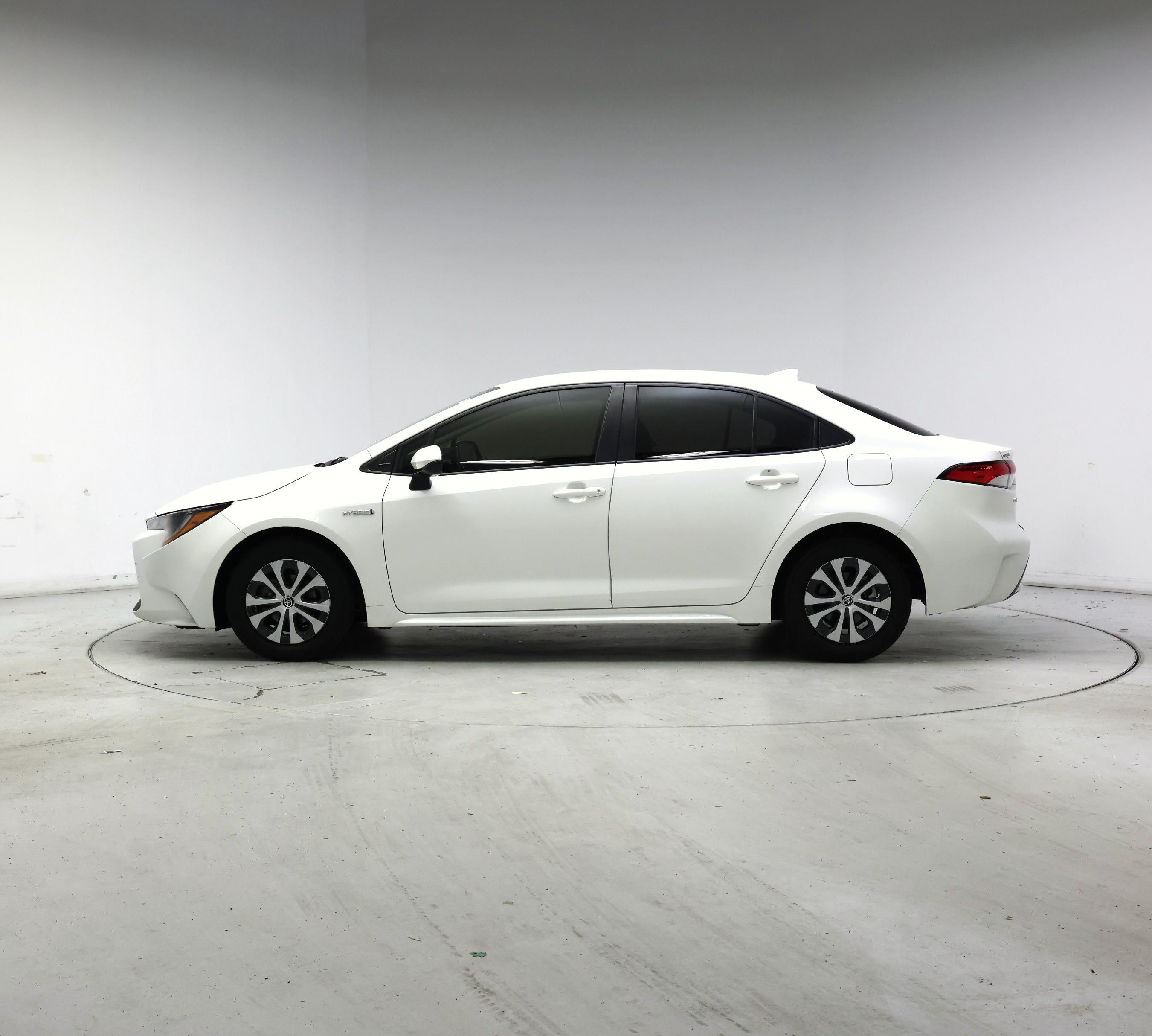 Thumbnail: 2021 Toyota Corolla - 3